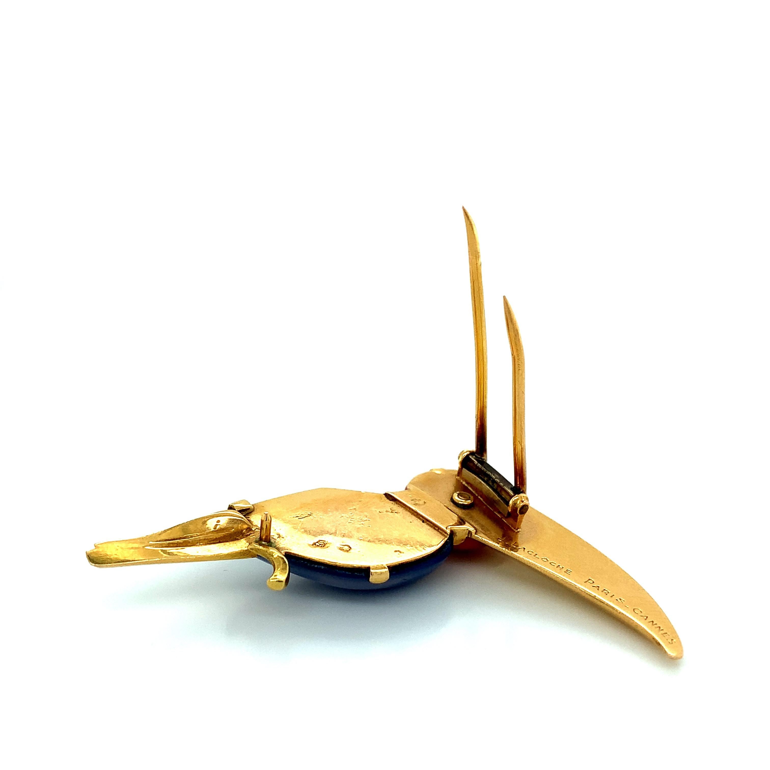 LaCloche Toucan Gold Brooch In Excellent Condition For Sale In New York, NY