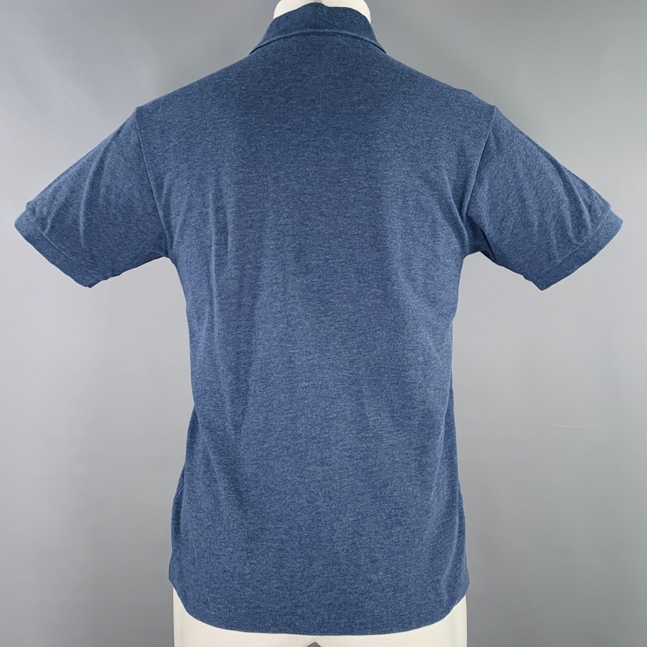 Polo in cotone blu con mezza abbottonatura LACOSTE Taglia S In condizioni ottime in vendita a San Francisco, CA