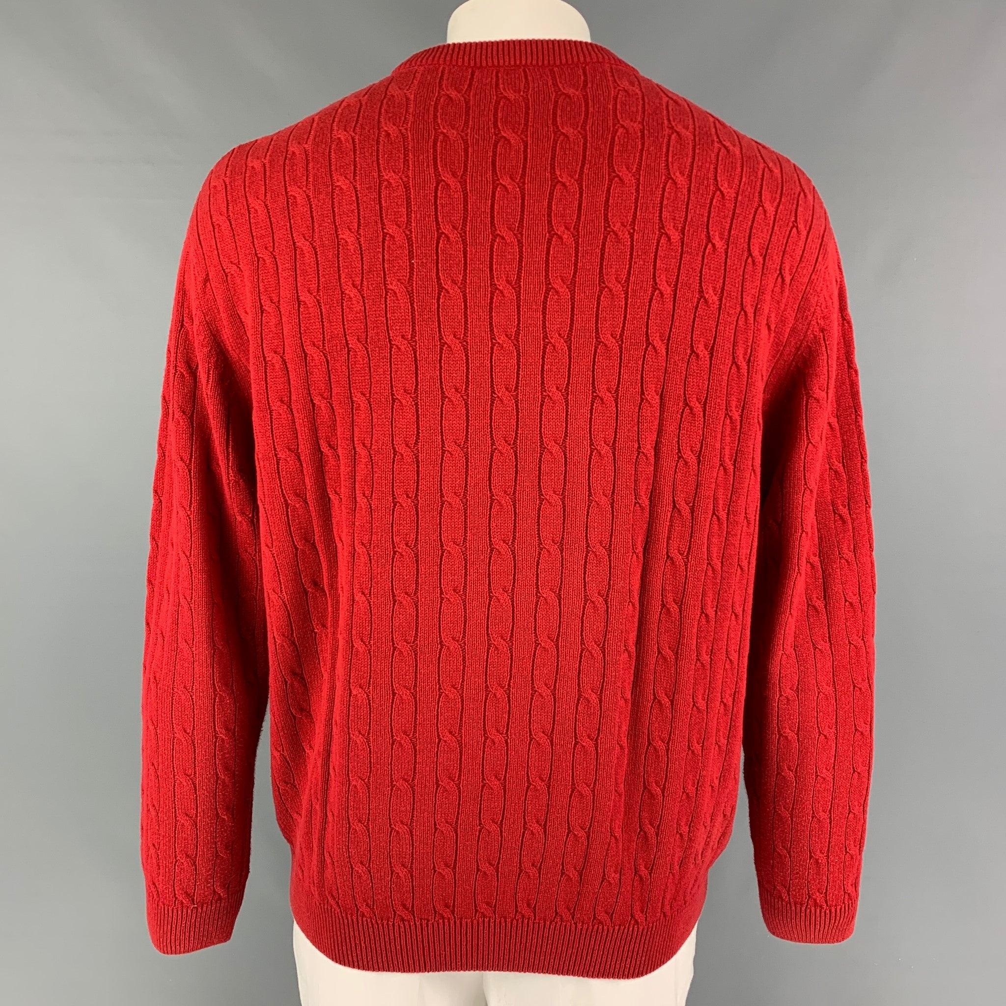 LACOSTE Size XL Red Cable Knit Cotton Wool Crew-Neck Sweater In Good Condition For Sale In San Francisco, CA