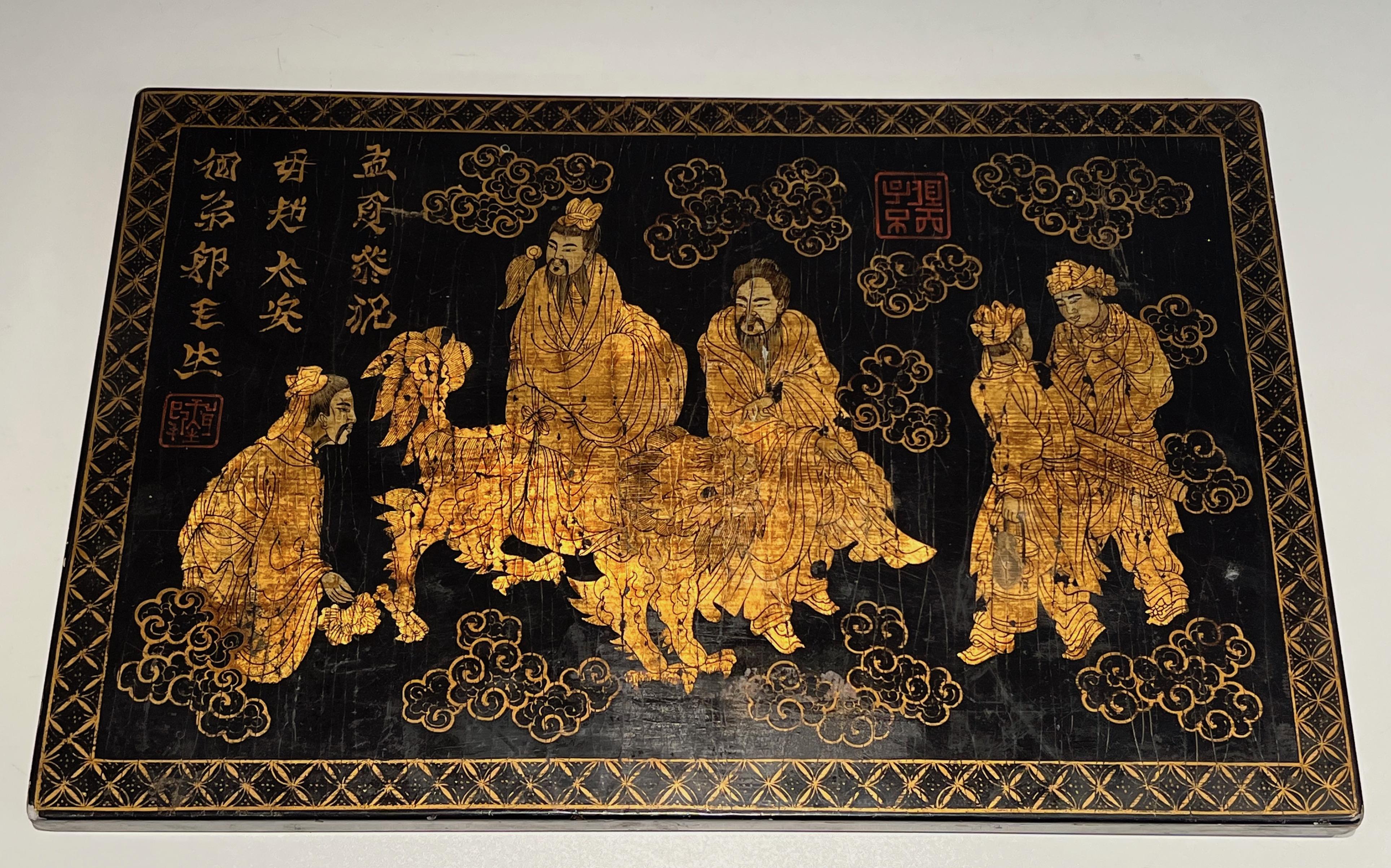 Mid-Century Modern Lacquer and Gilding Painting with Chinese Decors. French work. Circa 1970 For Sale