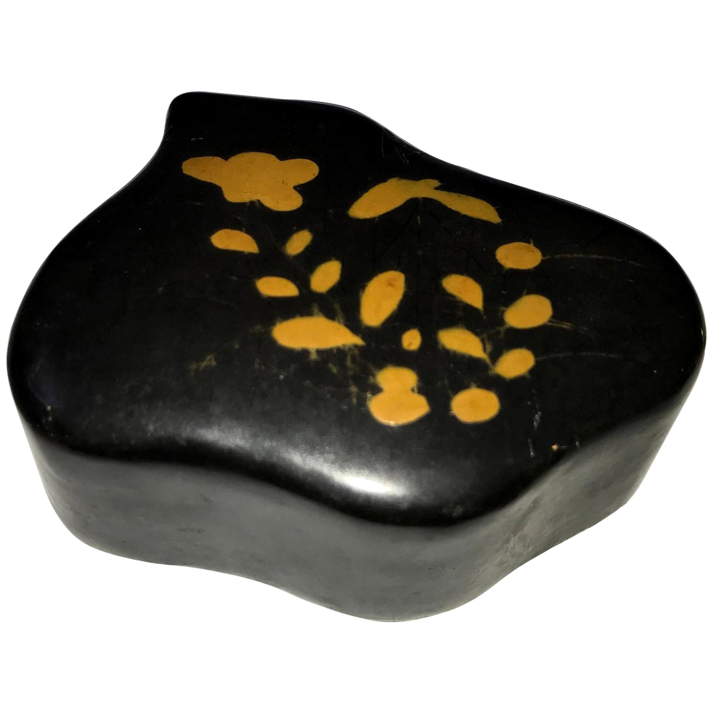 Lacquer Asian Snuff Box, 20th Century For Sale