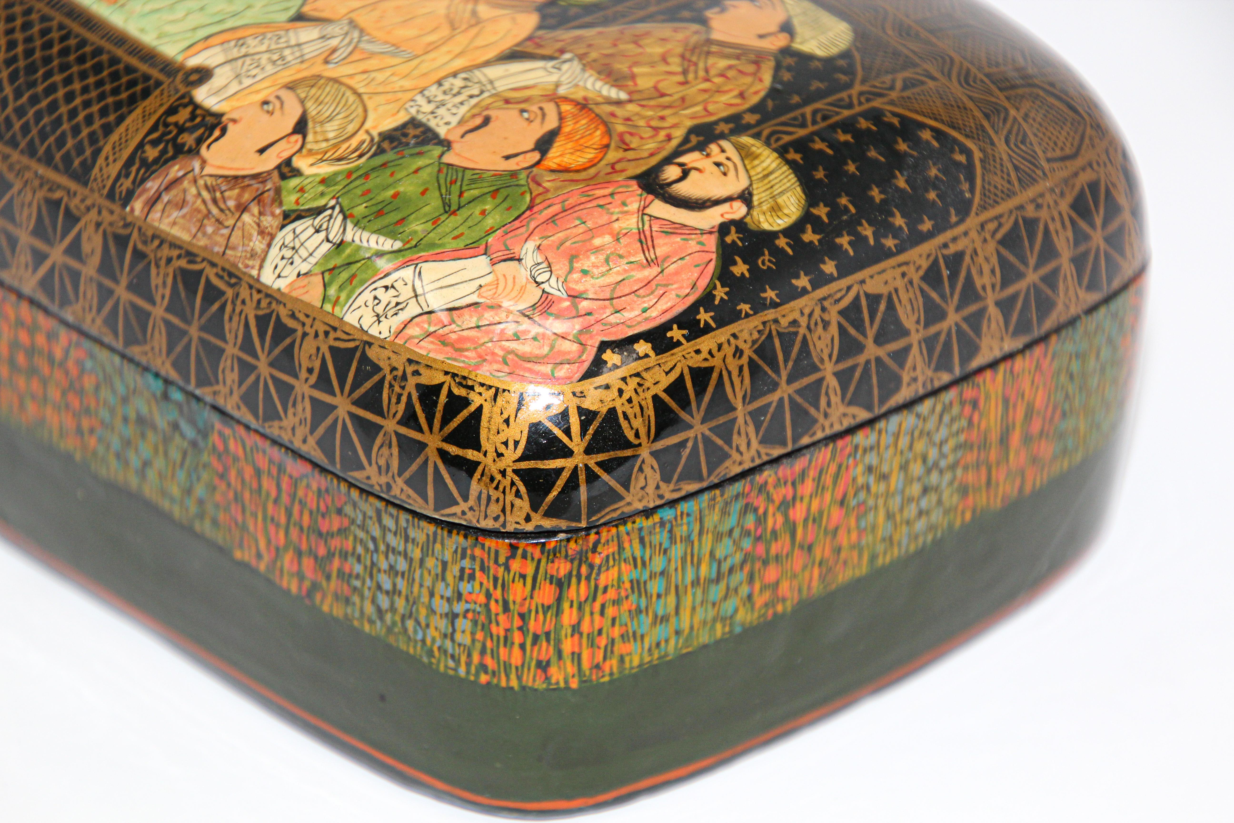 Lacquer Box Hand Painted with Mughals Maharajahs, Kashmir, India 9