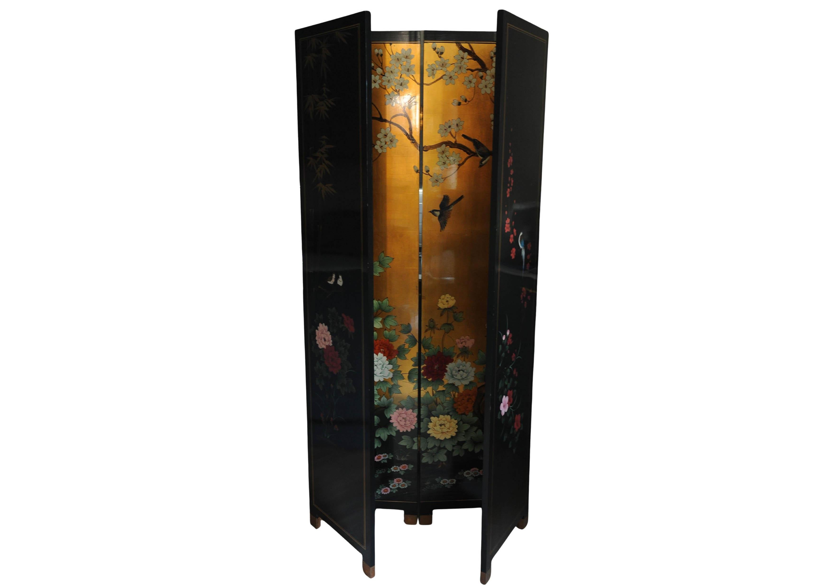 20ième siècle Laque de Chine Décoratif floral Foldes Séparateur de pièce à deux côtés en vente