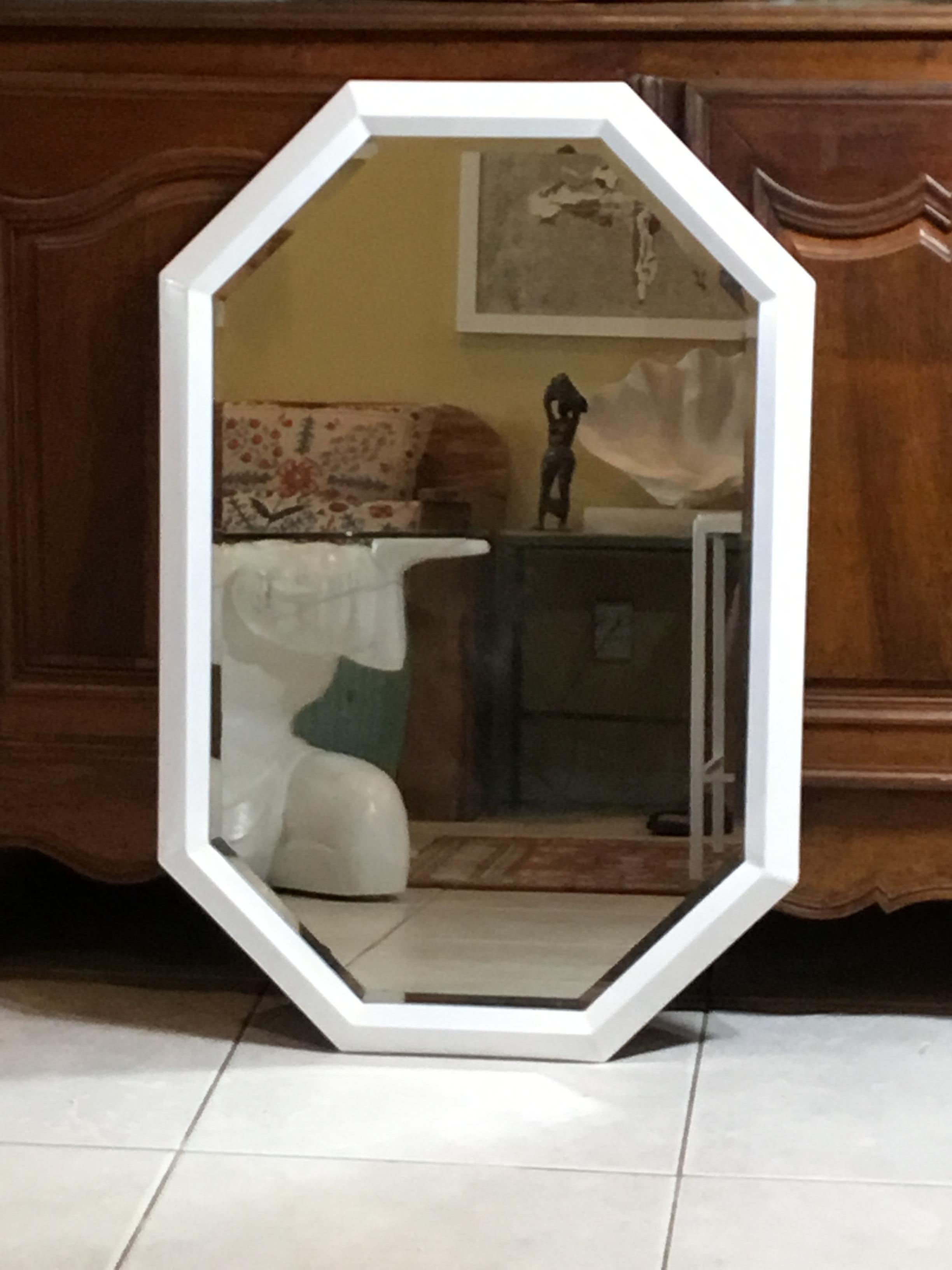 Lacquer Geometric Hexagon Mirror 8