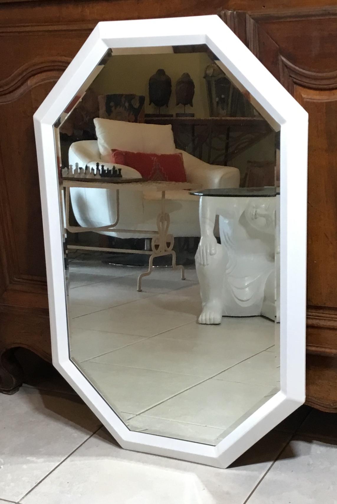 Lacquer Geometric Hexagon Mirror In Excellent Condition In Delray Beach, FL
