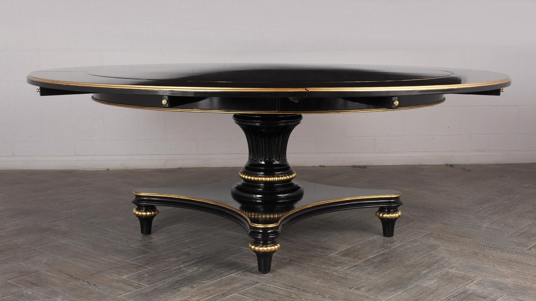 Lacquered 1970s Regency Round Dining Table with Extensions 4