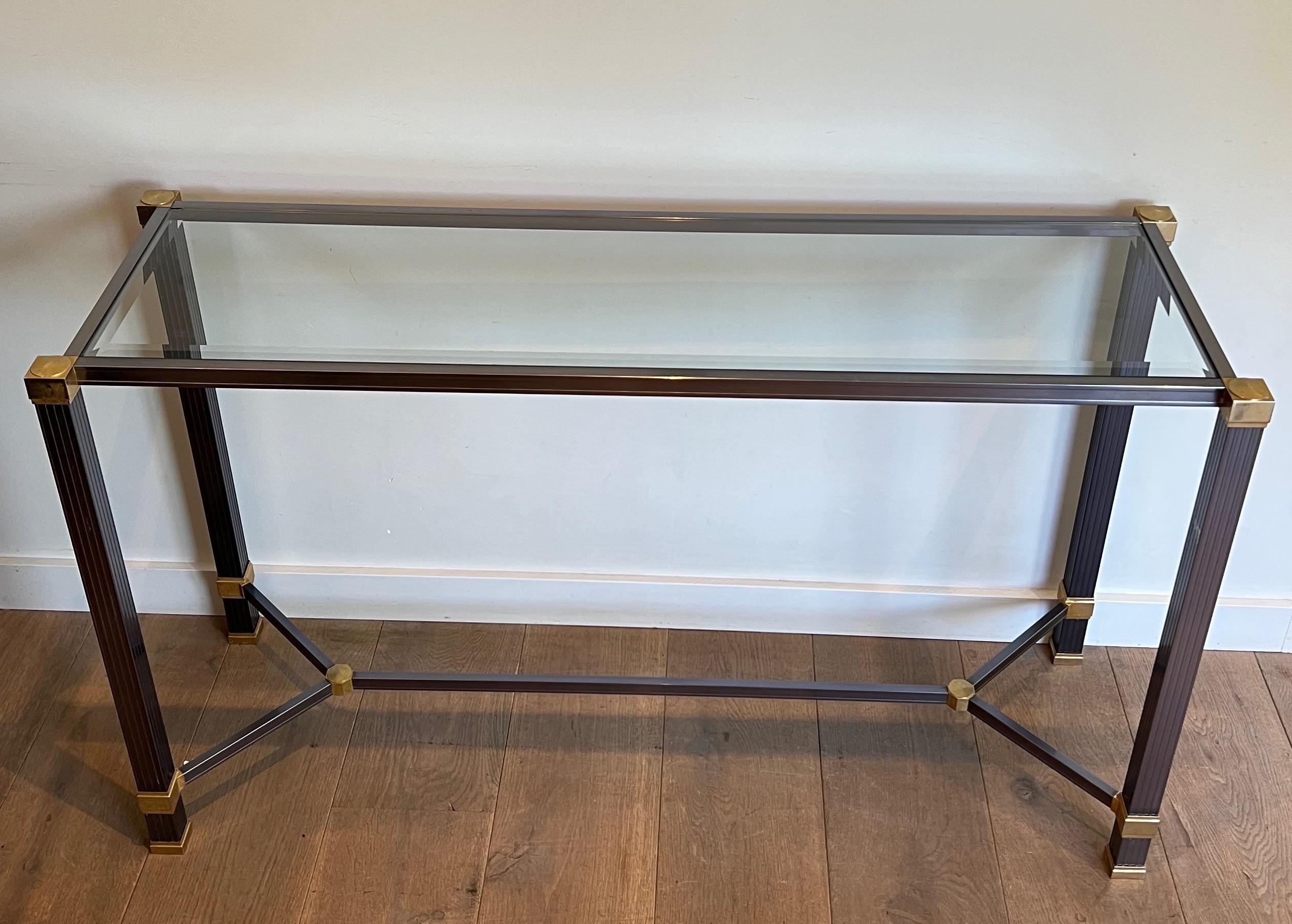 Consola de aluminio lacado y metal dorado de Pierre Vandel en venta 4