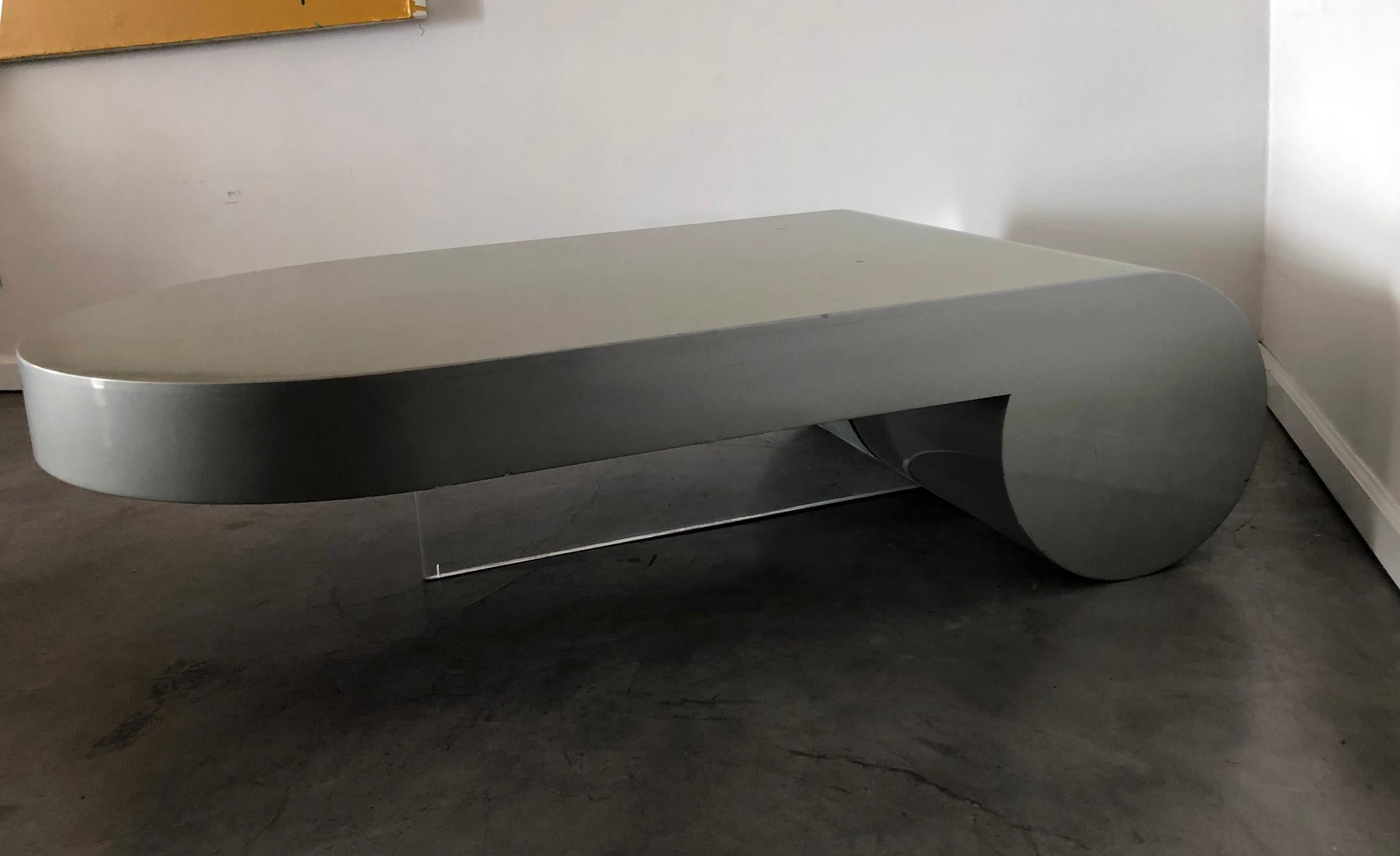 Lacquered and Acrylic Leg Coffee Table 2