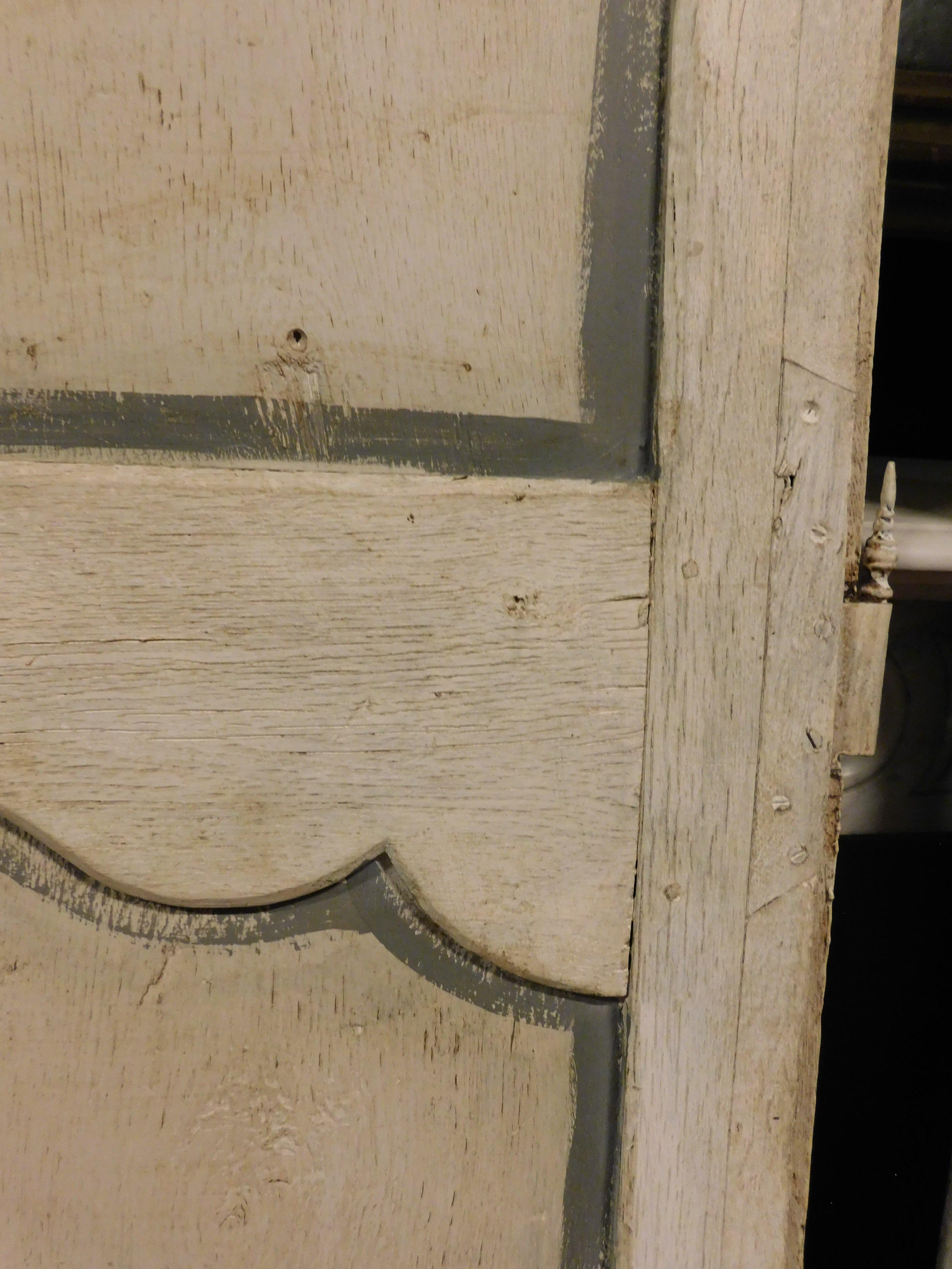 Porta in legno laccato e dipinto con forme geometriche barocche, Italia in vendita 5