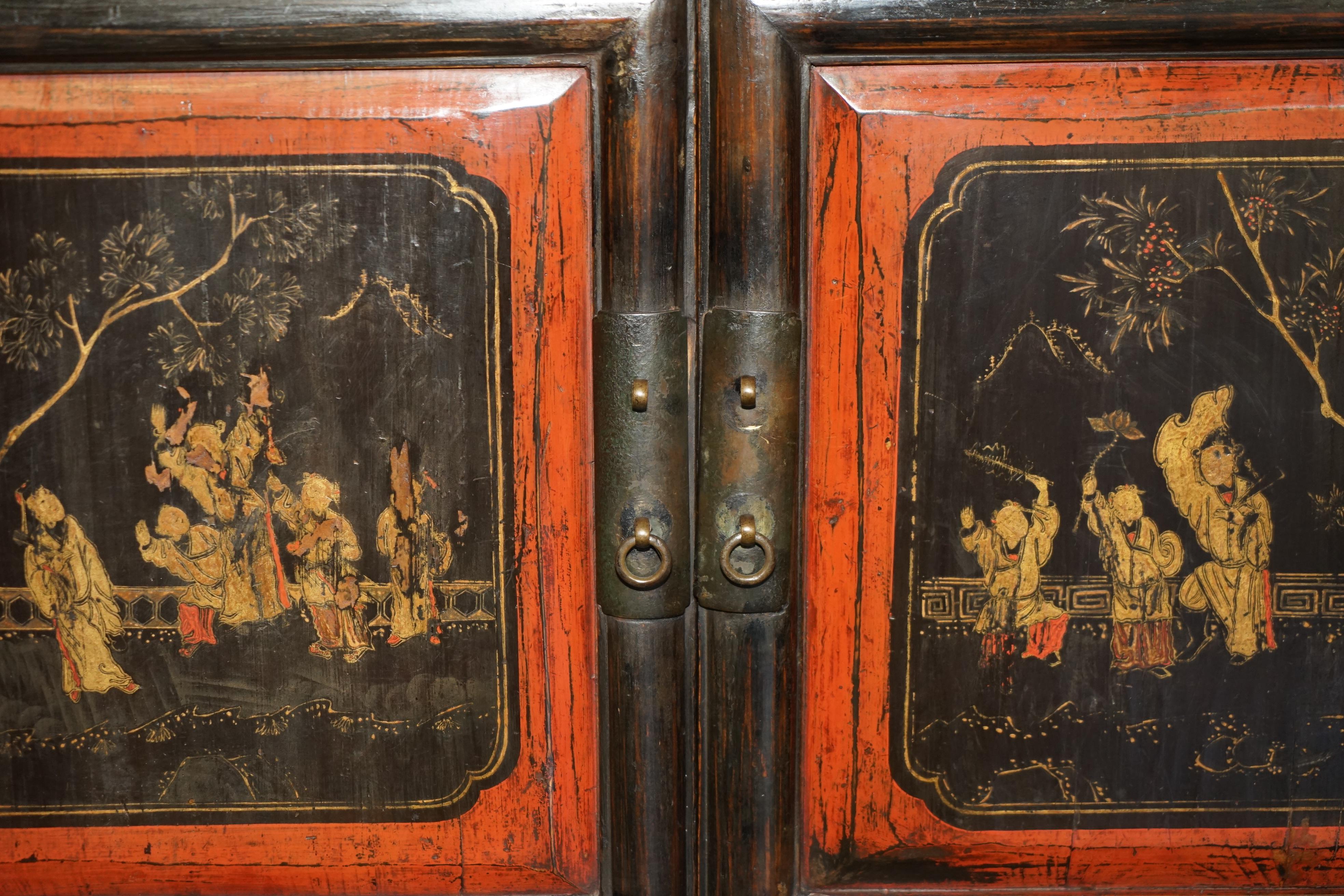 LACQUERED ANTiQUE CHINESE EXPORT CIRCA 1920 COMPOUND CABINET CUPBOARD DRAWERS For Sale 3