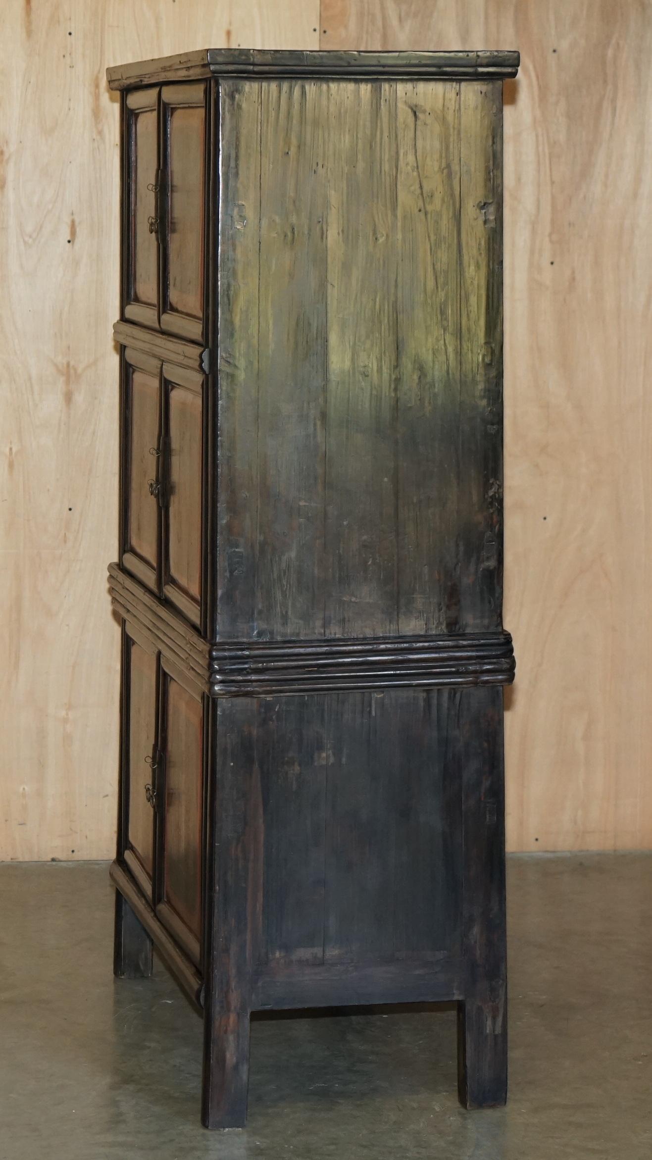 LACQUERED ANTiQUE CHINESE EXPORT CIRCA 1920 COMPOUND CABINET CUPBOARD DRAWERS For Sale 7