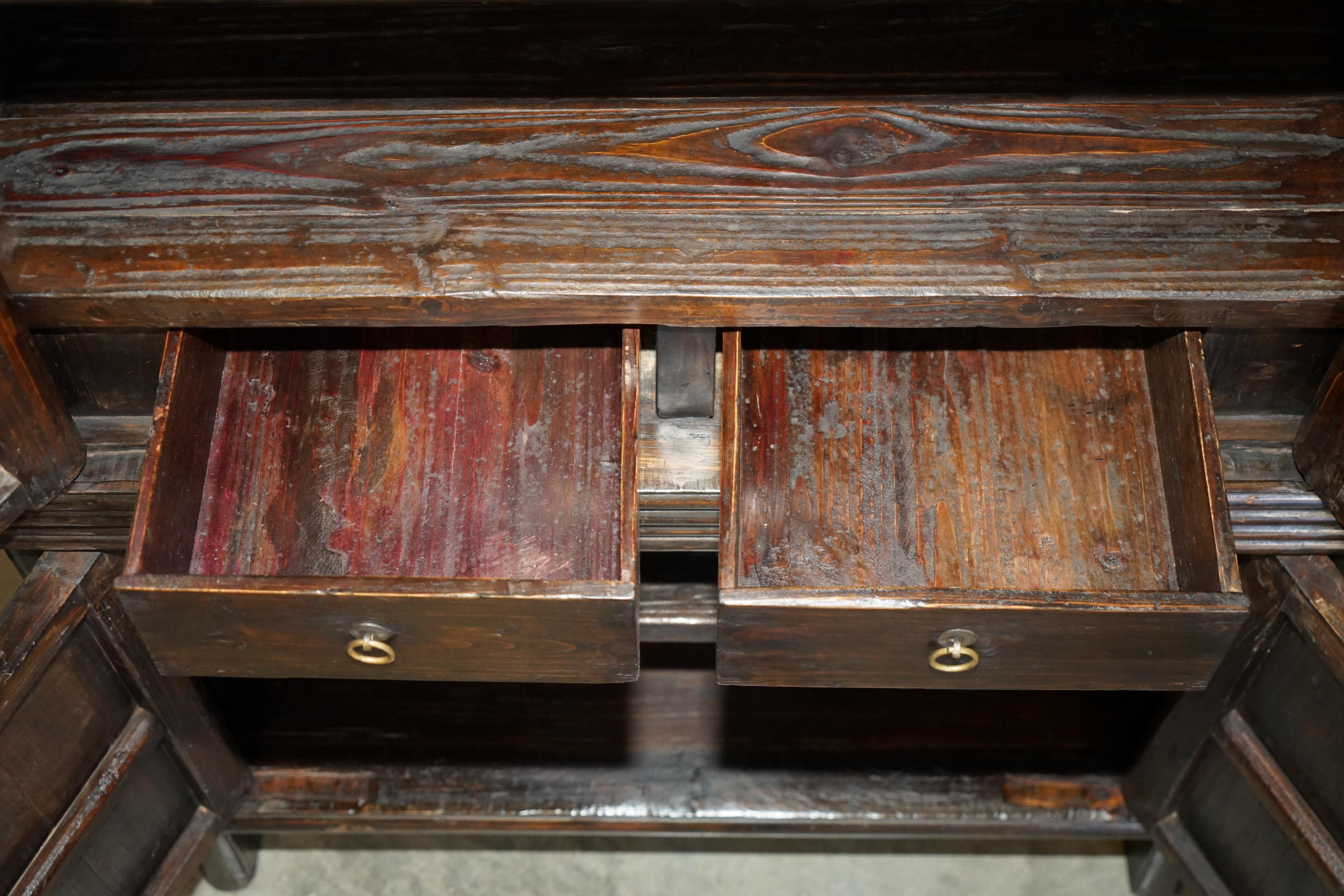 LACQUERED ANTiQUE CHINESE EXPORT CIRCA 1920 COMPOUND CABINET CUPBOARD DRAWERS For Sale 11