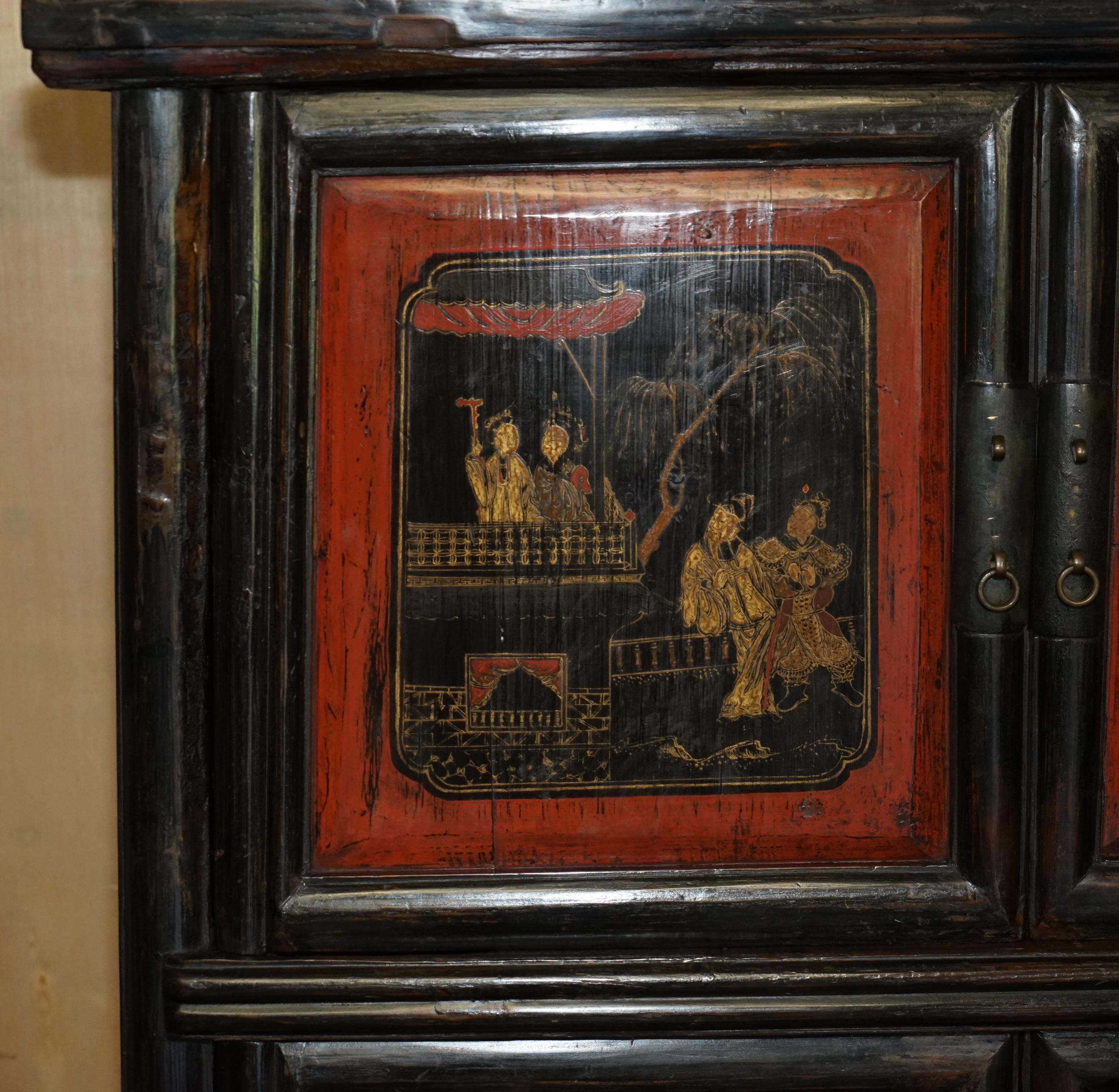 LACQUERED ANTiQUE CHINESE EXPORT CIRCA 1920 COMPOUND CABINET CUPBOARD DRAWERS In Good Condition For Sale In West Sussex, Pulborough