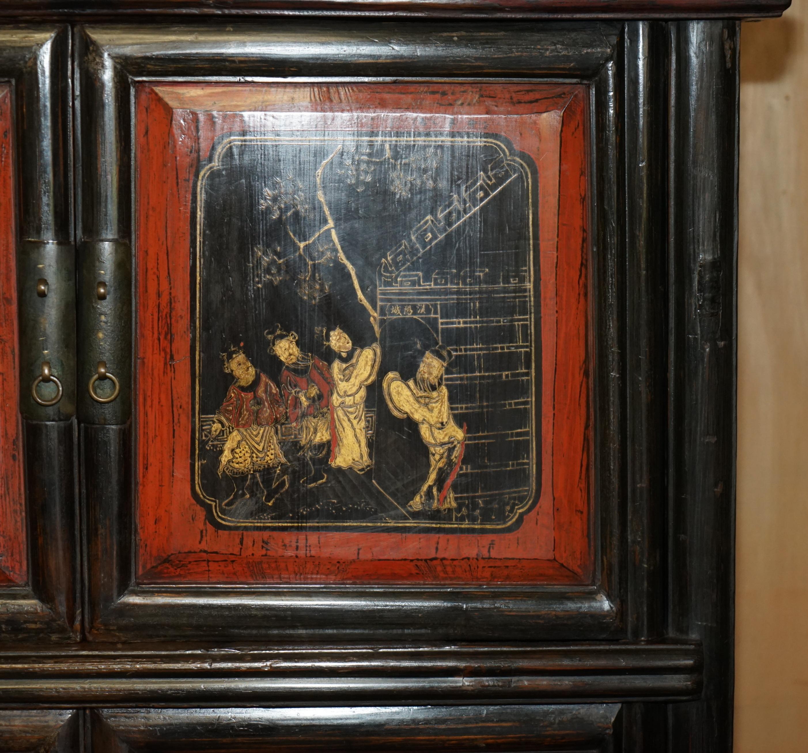 Early 20th Century LACQUERED ANTiQUE CHINESE EXPORT CIRCA 1920 COMPOUND CABINET CUPBOARD DRAWERS For Sale