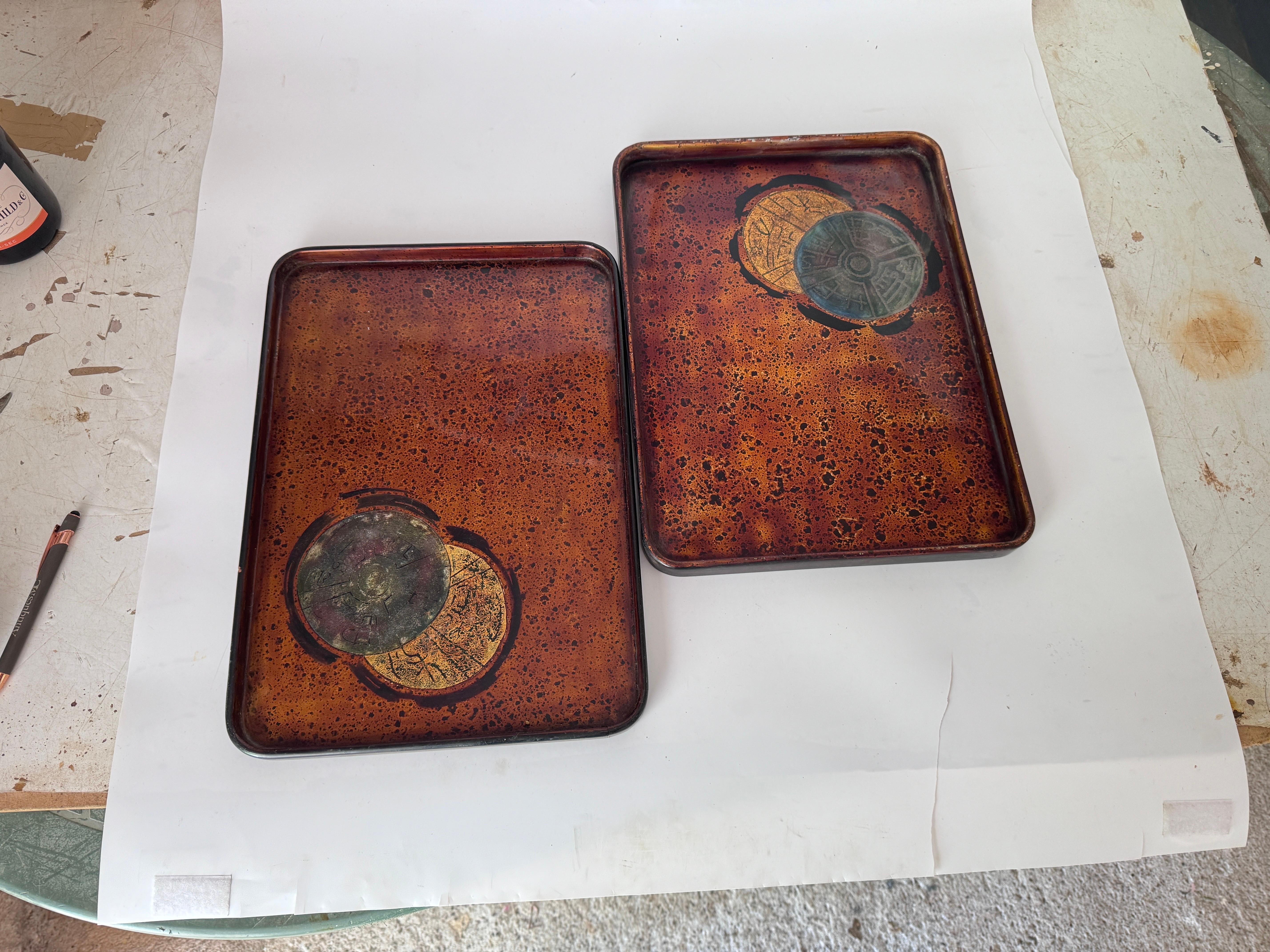 Lacquered Asian Trays from Vietnam, with circles Decor Pattern Set of 2 For Sale 5