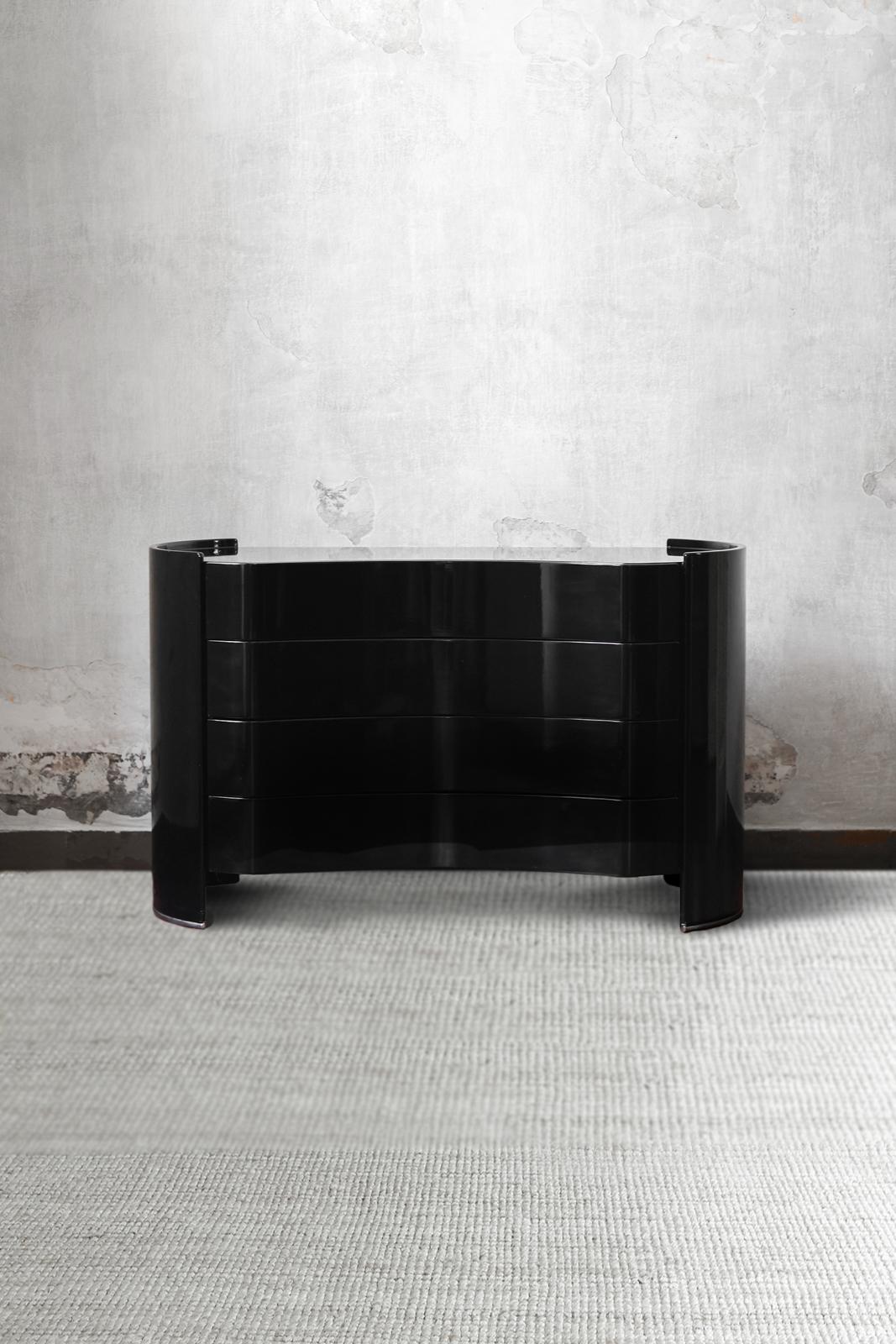 italien Commode en bois noir laqué et métal&wood chromé, modèle 