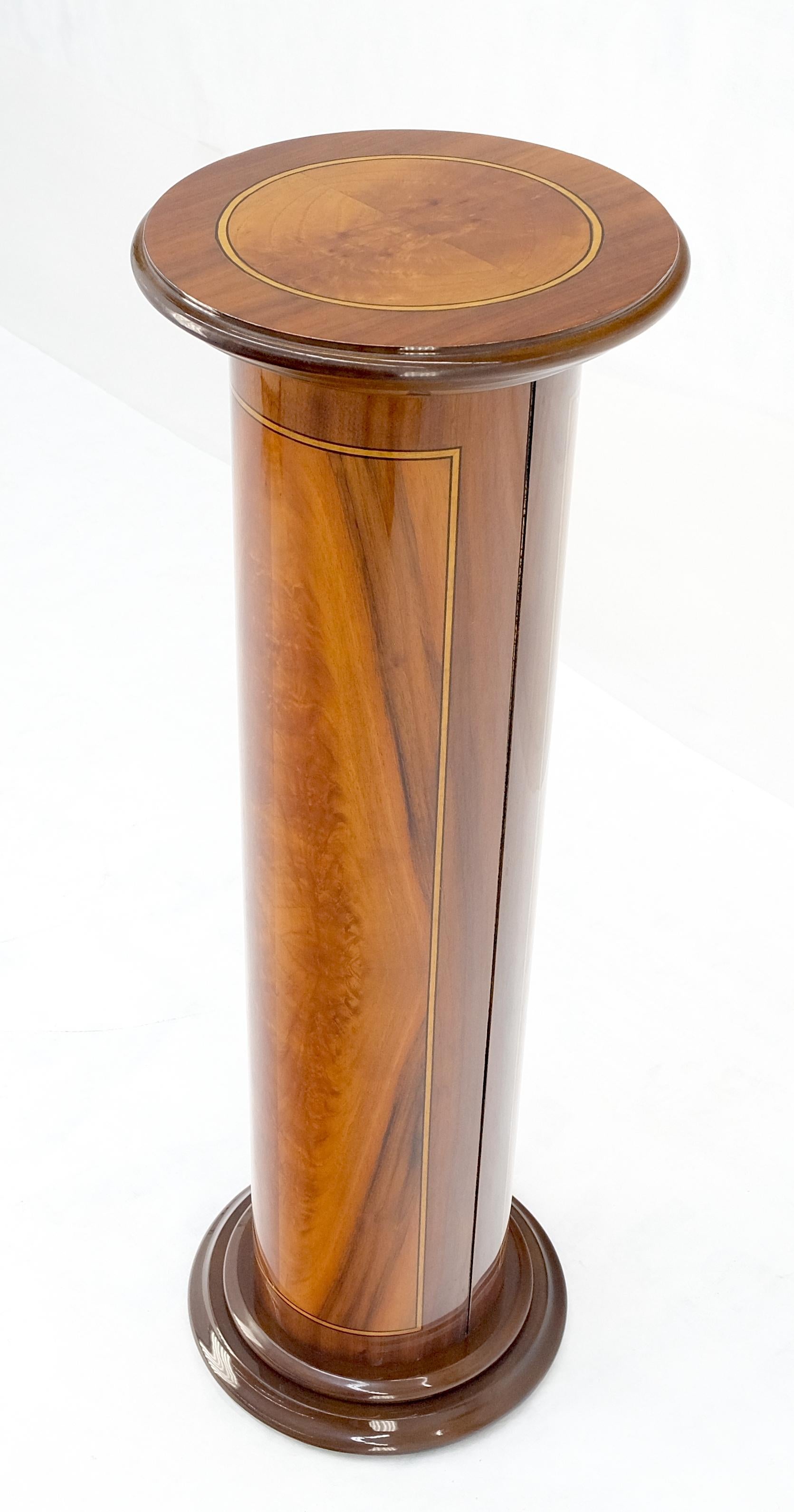 Table à lampe en bois de ronce laqué moderne du milieu du siècle MINT en vente 3