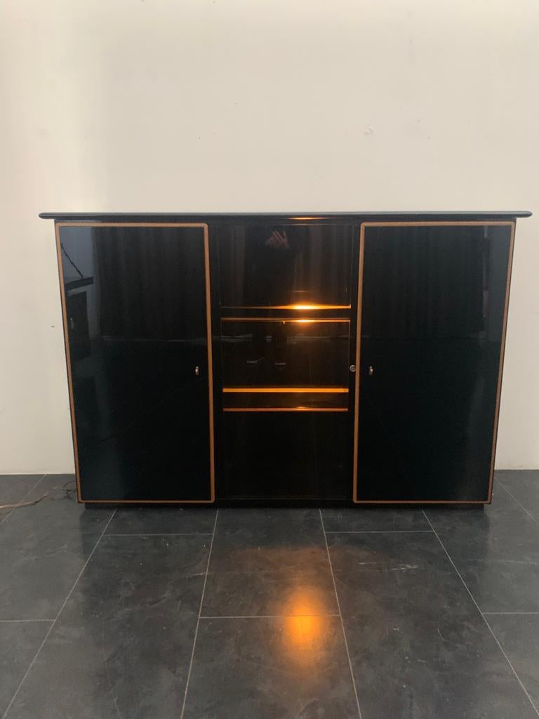 Lacquered Cabinet with Shaped Wood by Pierre Cardin For Sale 4