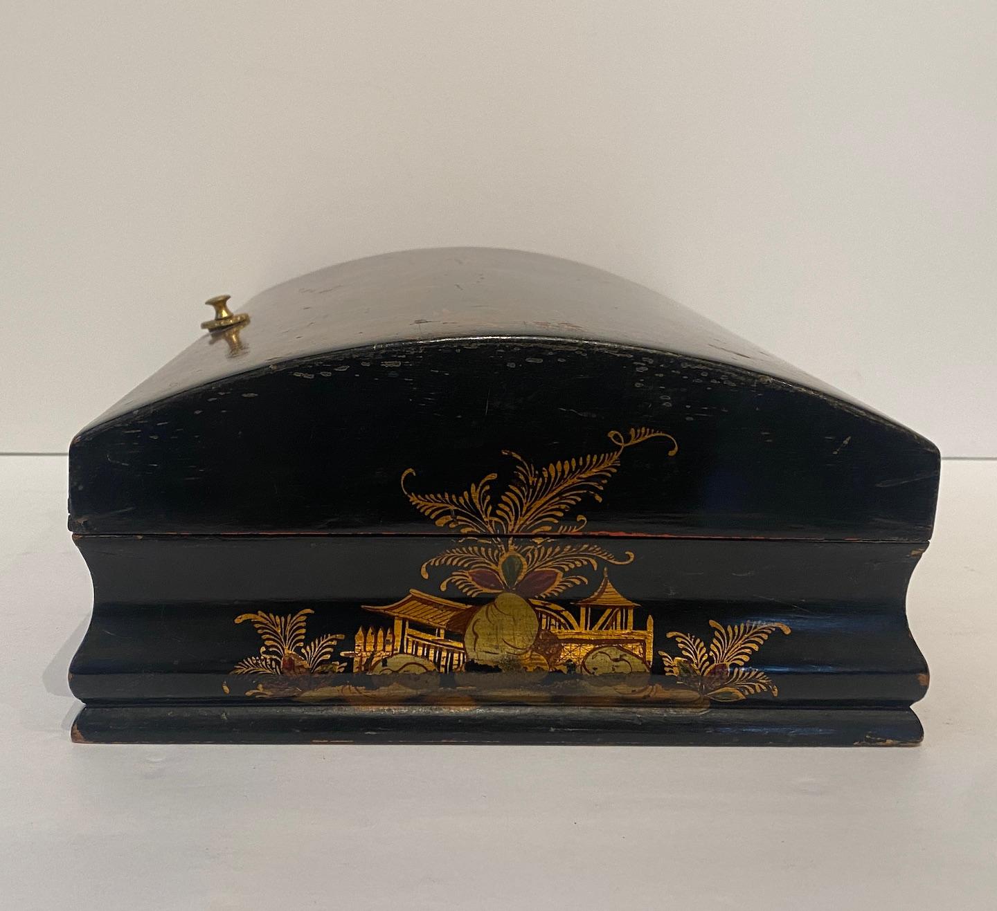 Hand-Carved Lacquered Chinoiserie Wig Box For Sale