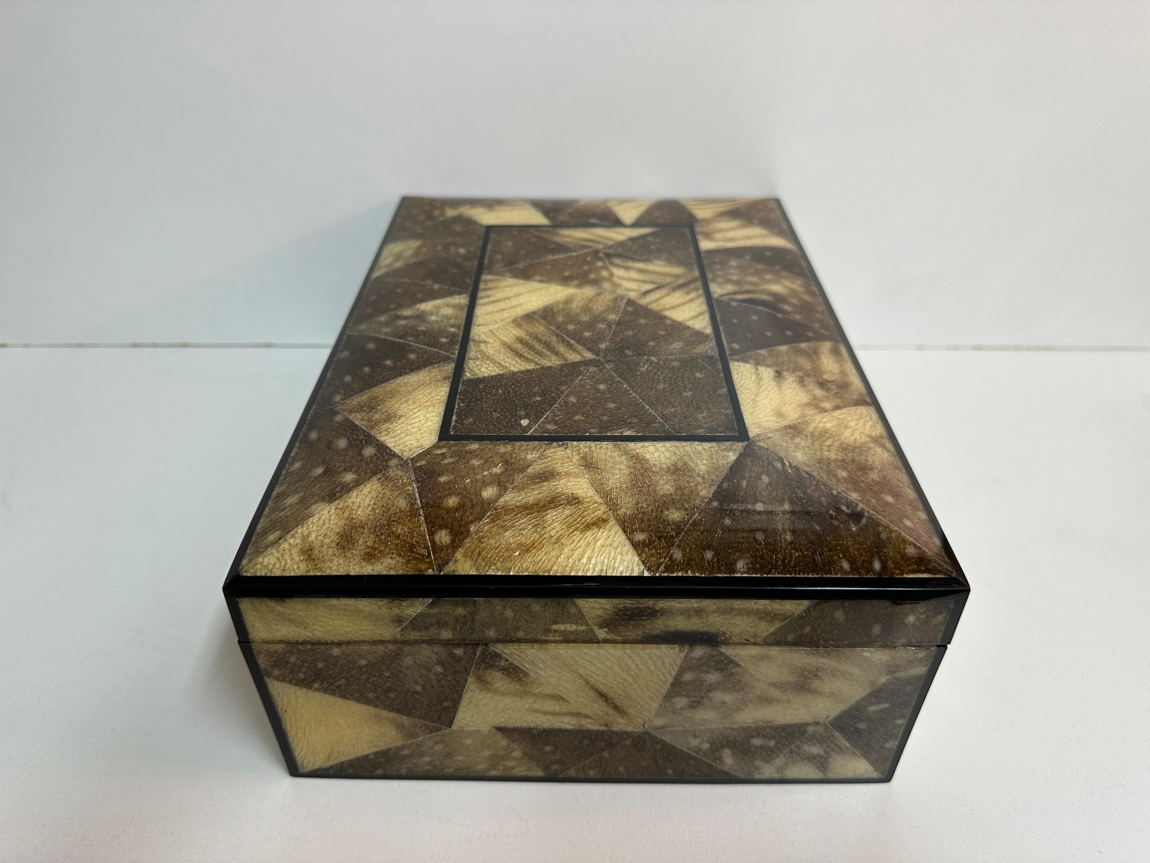 Lacquered Exotic Fish Skin Jewelry Box in the Style of Karl Springer For Sale 1