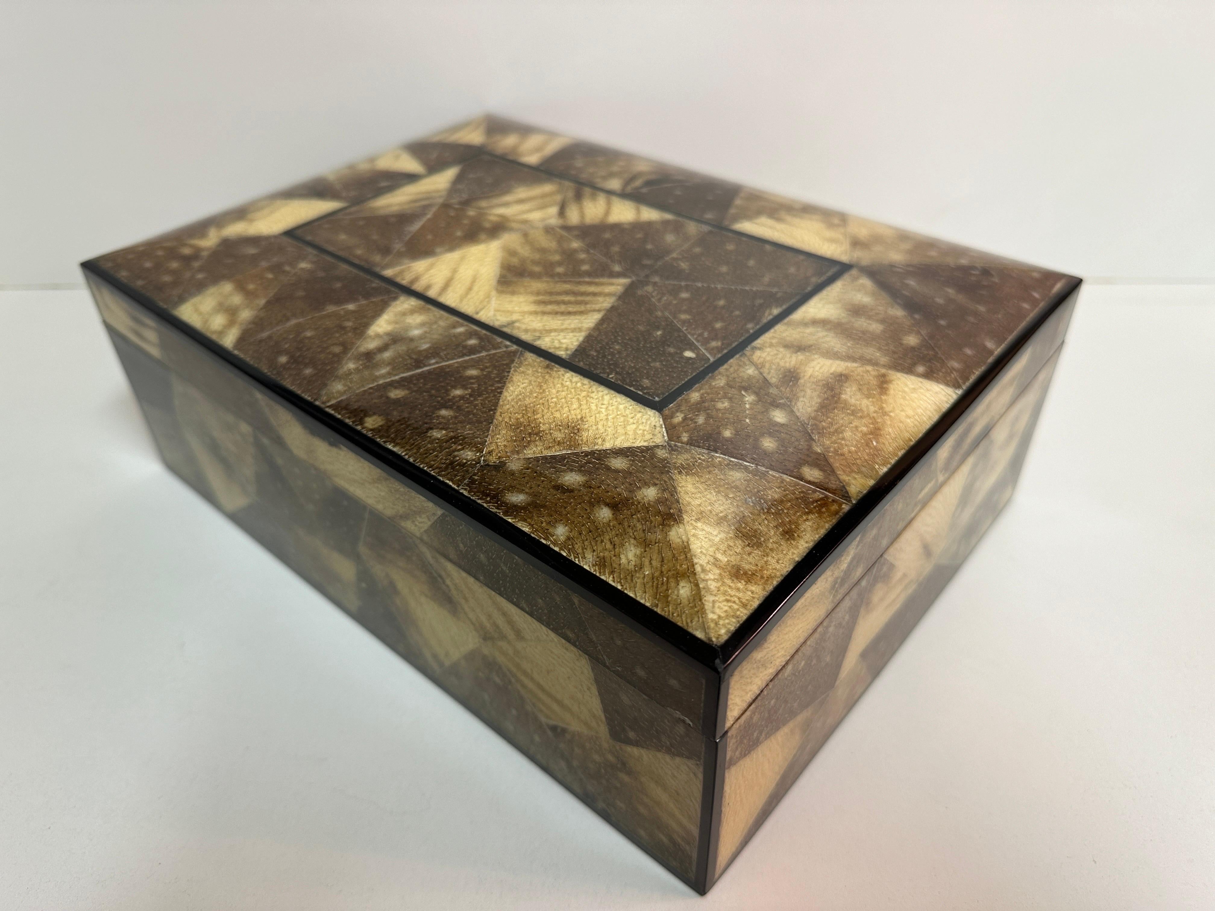 Lacquered Exotic Fish Skin Jewelry Box in the Style of Karl Springer For Sale 2