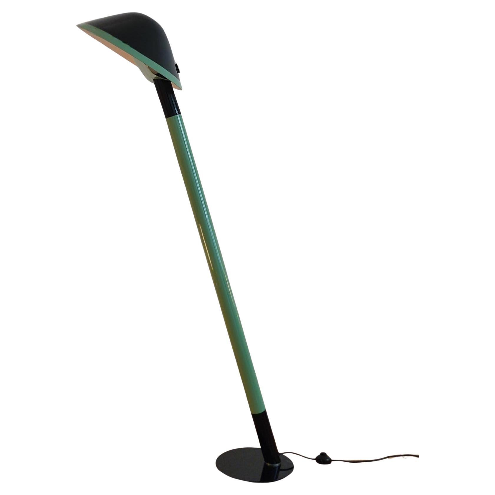 Lacquered floor lamp - the man who leans - France 1970 For Sale