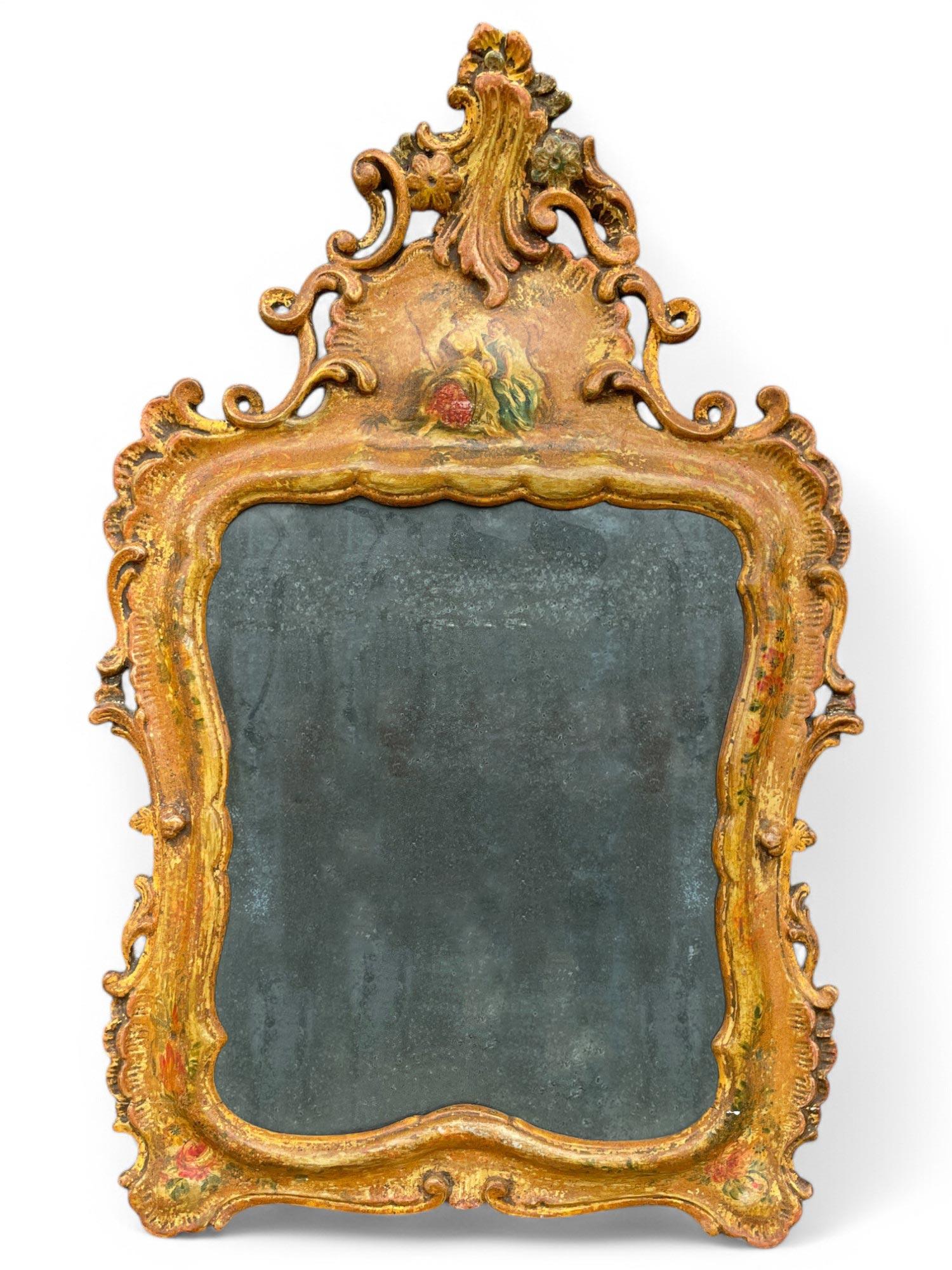 Lackierter venezianischer Spiegel

Holzart: Lackierte Kiefer
Zeitraum: Mitte des 18. Jahrhunderts
Herkunft: Venedig

Abmessungen:
Höhe - 63 cm
Breite - 42 cm
Tiefe - 6 cm

Beschreibung:
Eleganter venezianischer Spiegel aus der Mitte des 19.