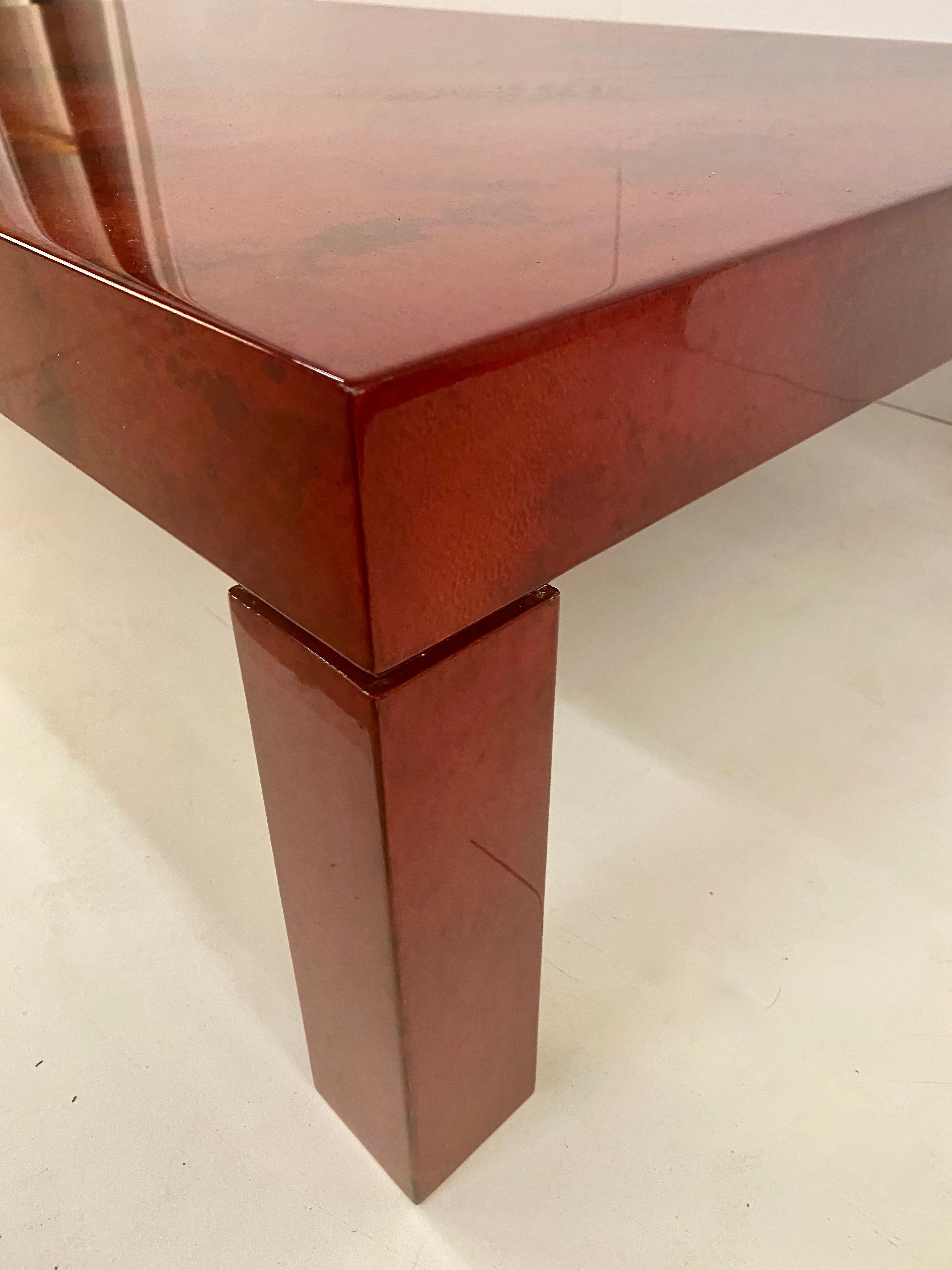 Lacquered Goatskin Cocktail Table in the Style of Aldo Tura, Italy, 1970s For Sale 1