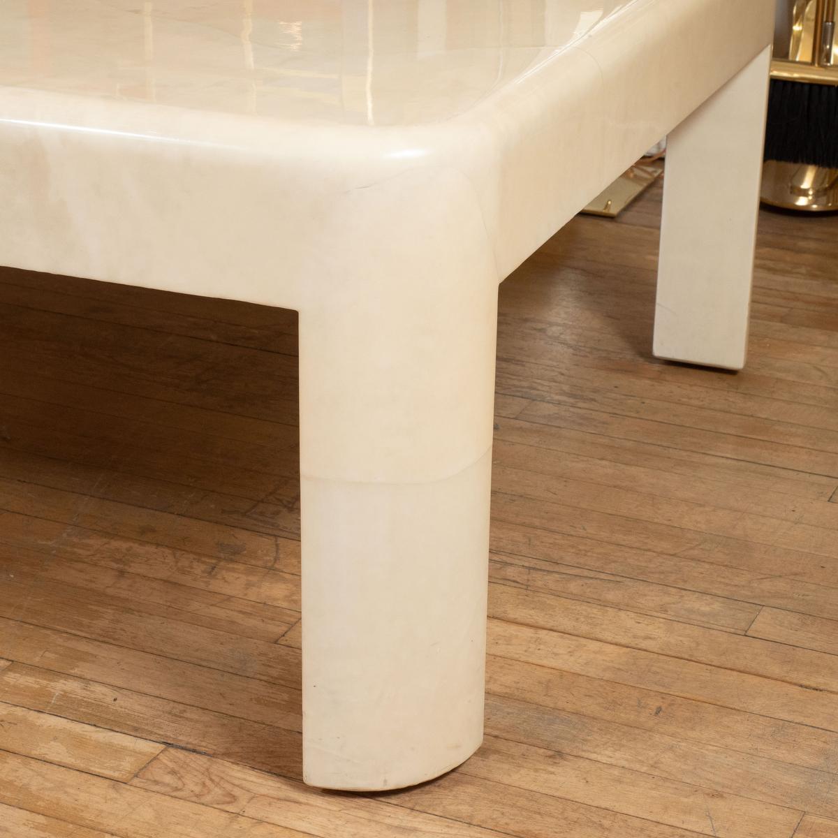 Mid-Century Modern Lacquered goatskin rectangular coffee table For Sale