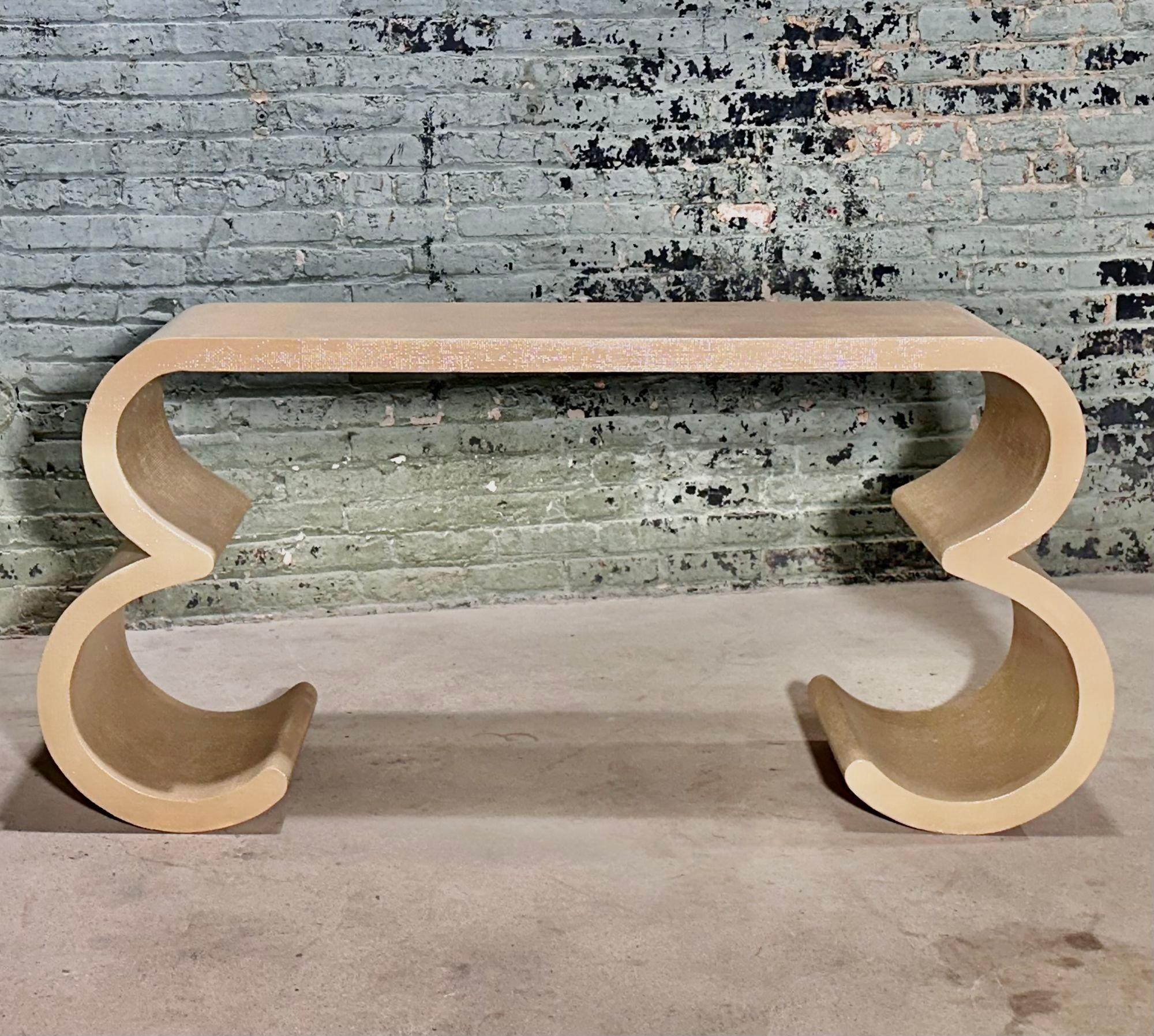 Sculptural Lacquered Grasscloth Console Table, 1970 For Sale 1