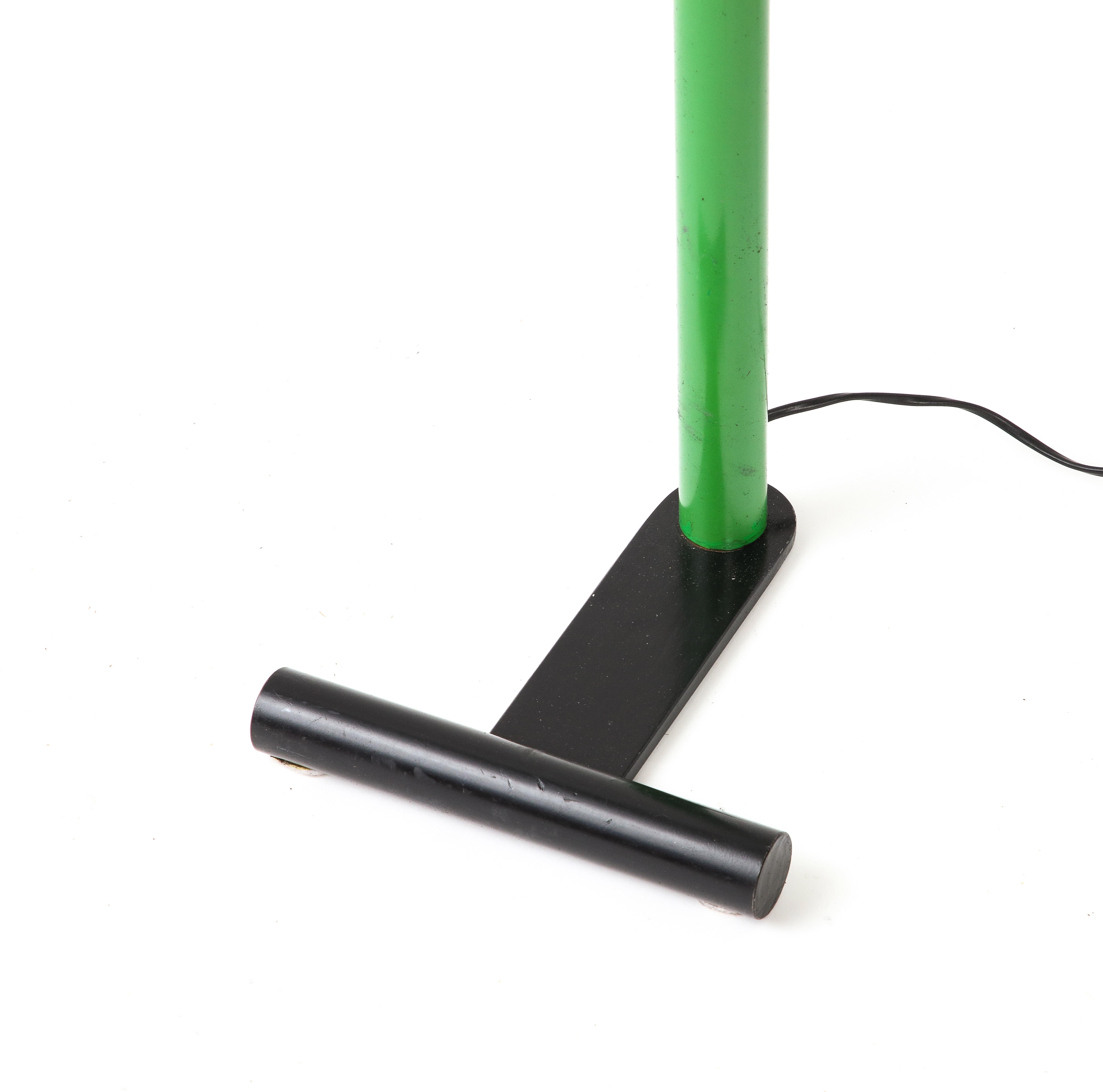 Lacquered Green Metal Floor Lamp, Italy, c. 1970 For Sale 7