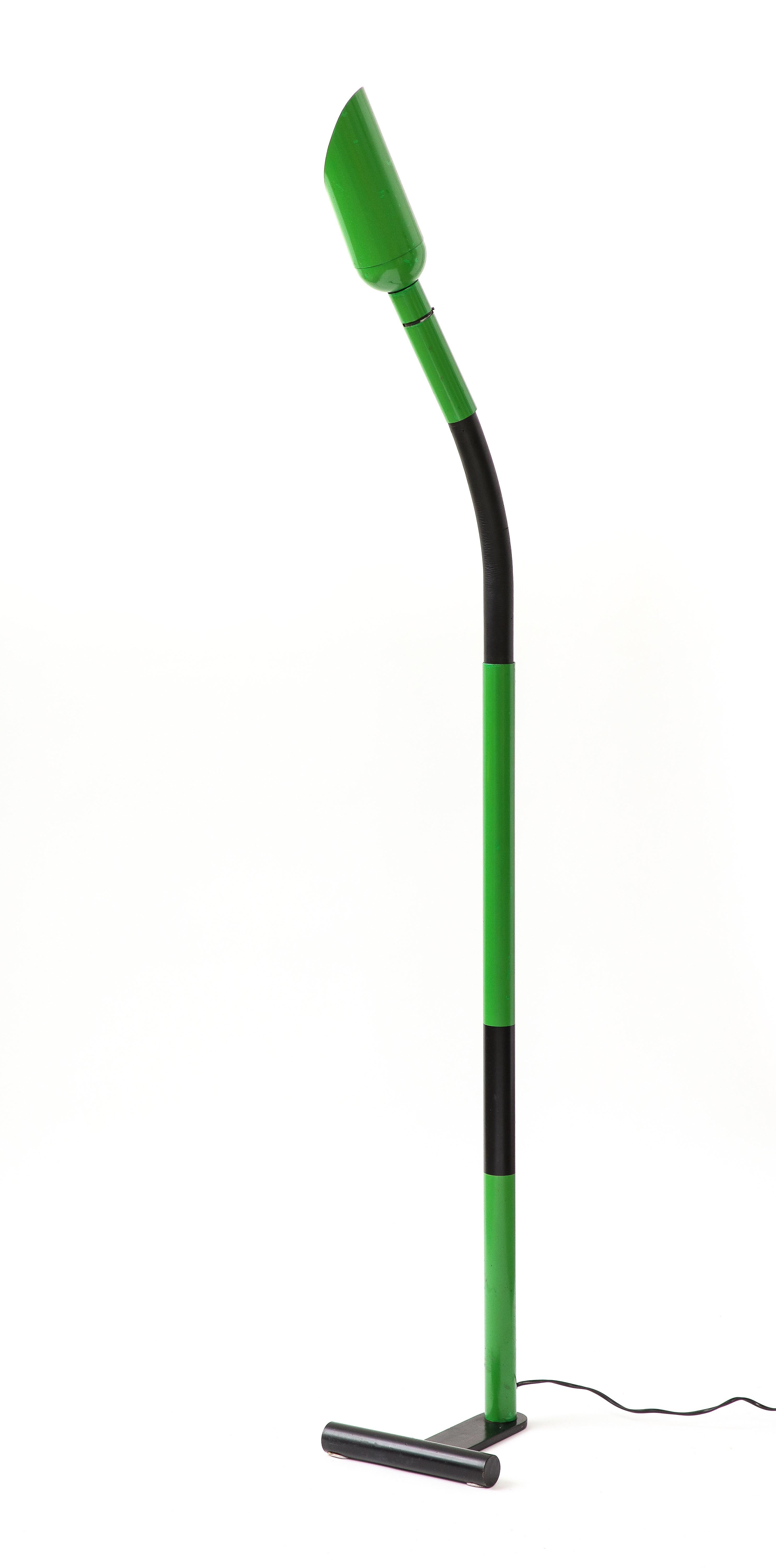 Lacquered Green Metal Floor Lamp, Italy, c. 1970 For Sale 3