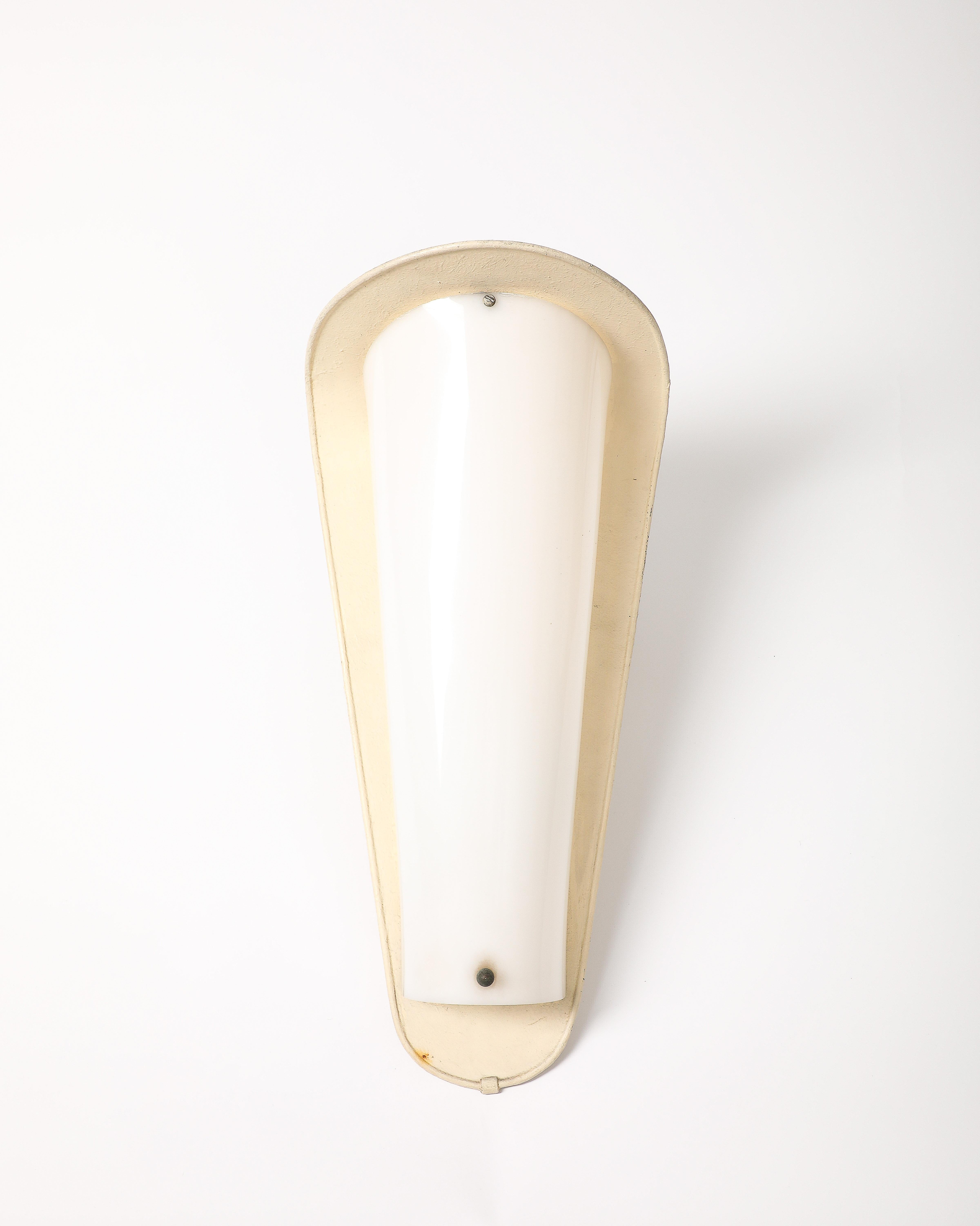 Lacquered Metal and Acrylic Tall Sconce, Italy, c. 1960 For Sale 2
