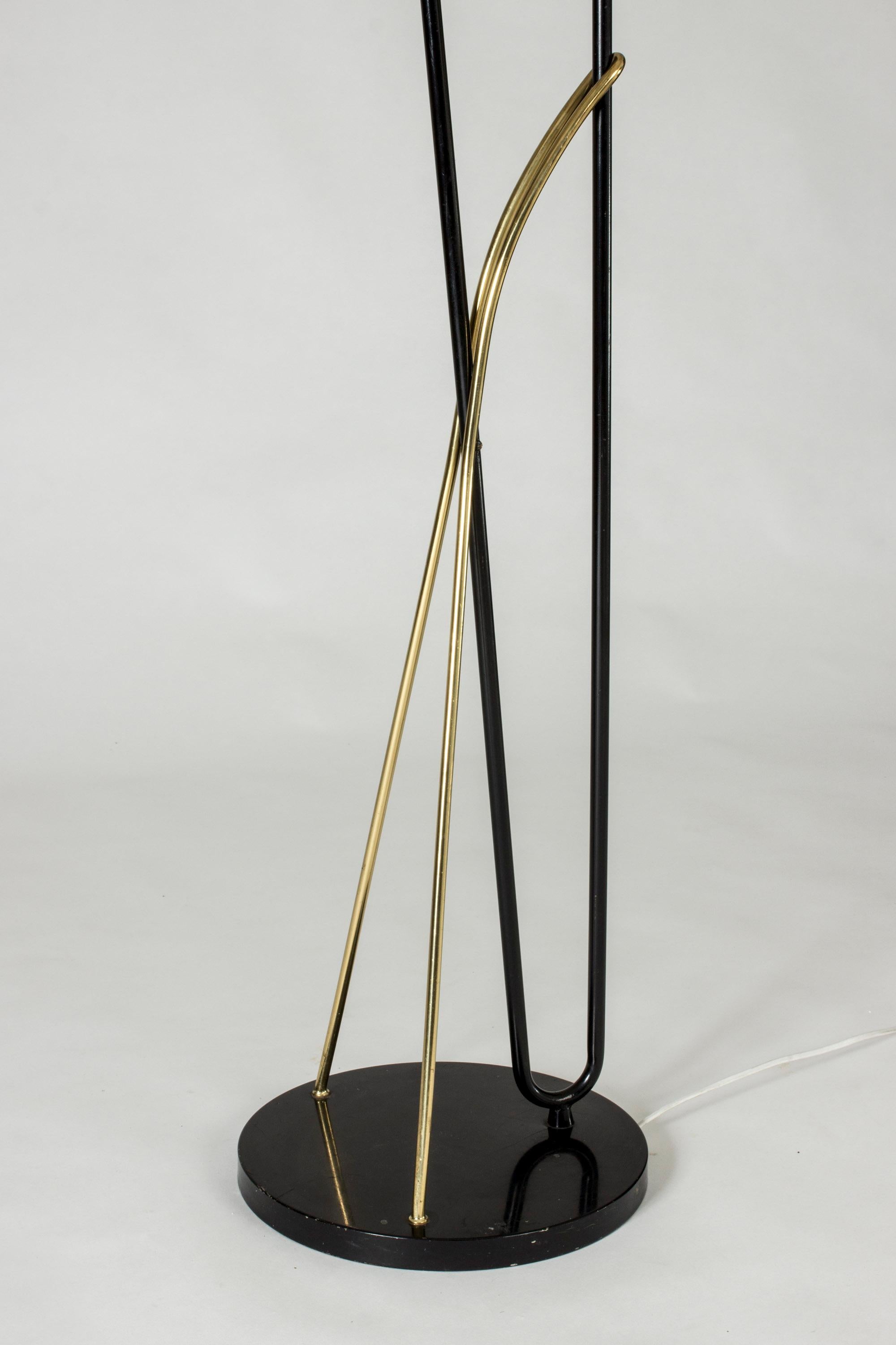 Lacquered Metal and Brass Floor Lamp by Svend Aage Holm Sørensen, Denmark For Sale 3