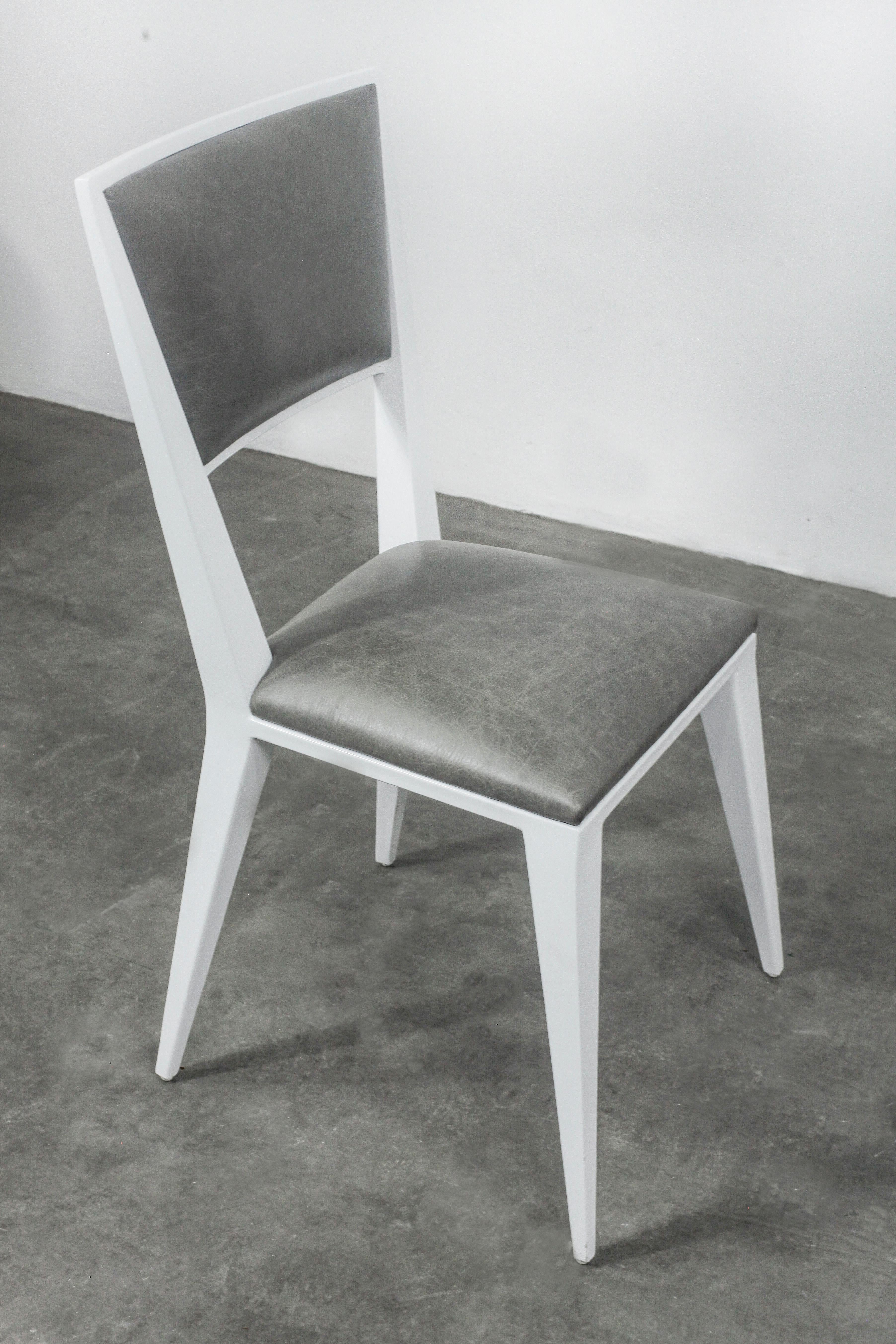Argentine Lacquered Metal and Leather Chair from Costantini, Rodelio Bianco, In Stock For Sale