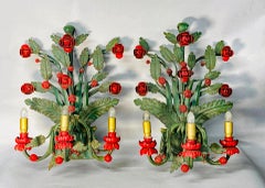 Appliques en métal laqué à décor de feuilles et de fleurs vers 1930/1950