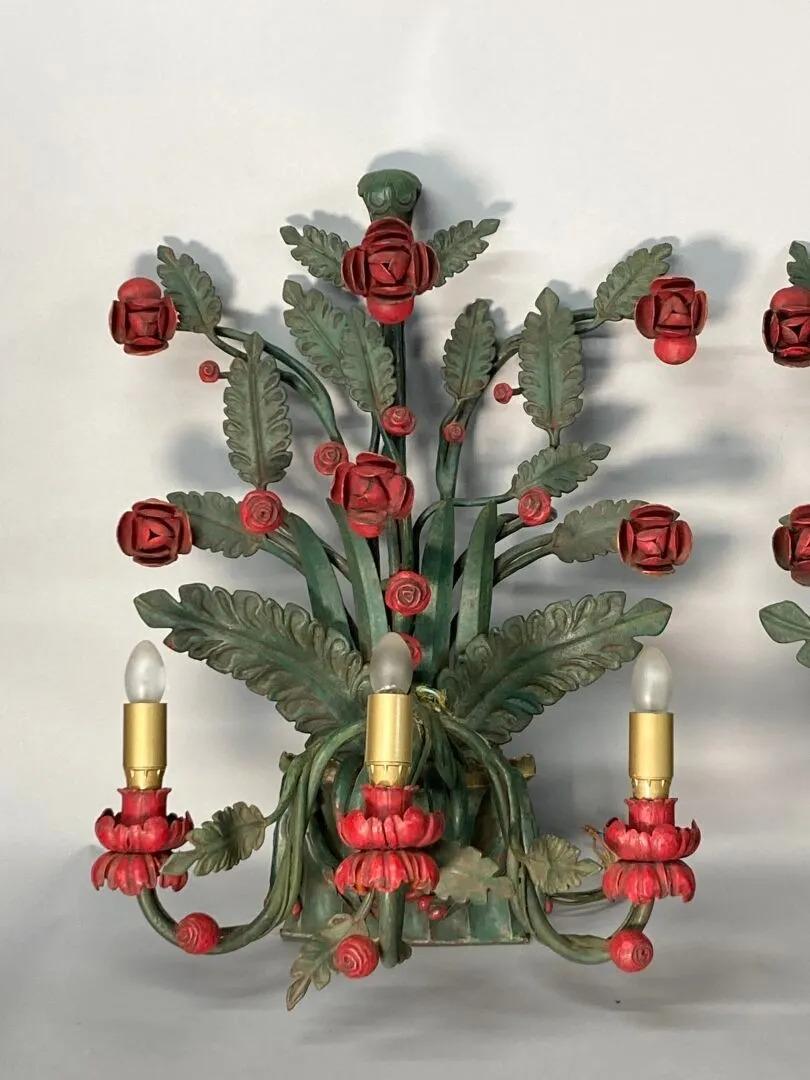 French Lacquered metal wall lights decorated with leaves and flowers circa 1930/1950 For Sale