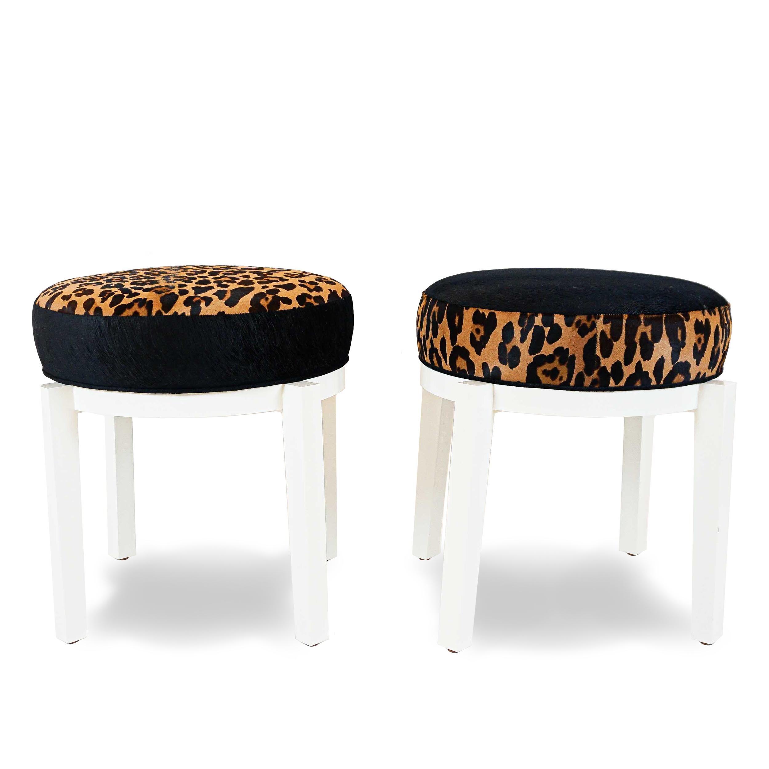 Lacquered Ottoman Stool with Leopard Printed Calfskin and Animal Embossed Velvet For Sale 8