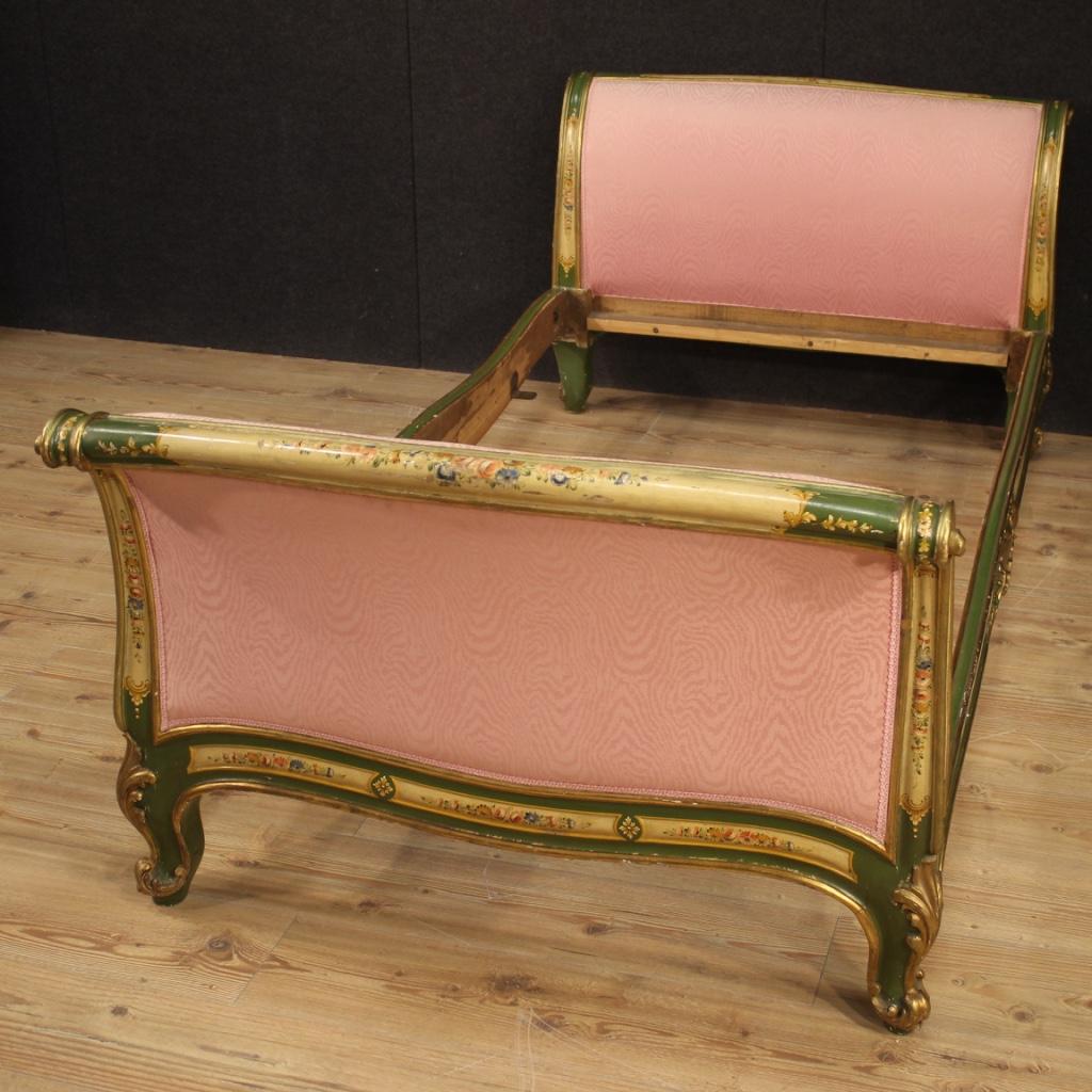 Italian Lacquered and Painted Venetian Bed, 20th Century For Sale