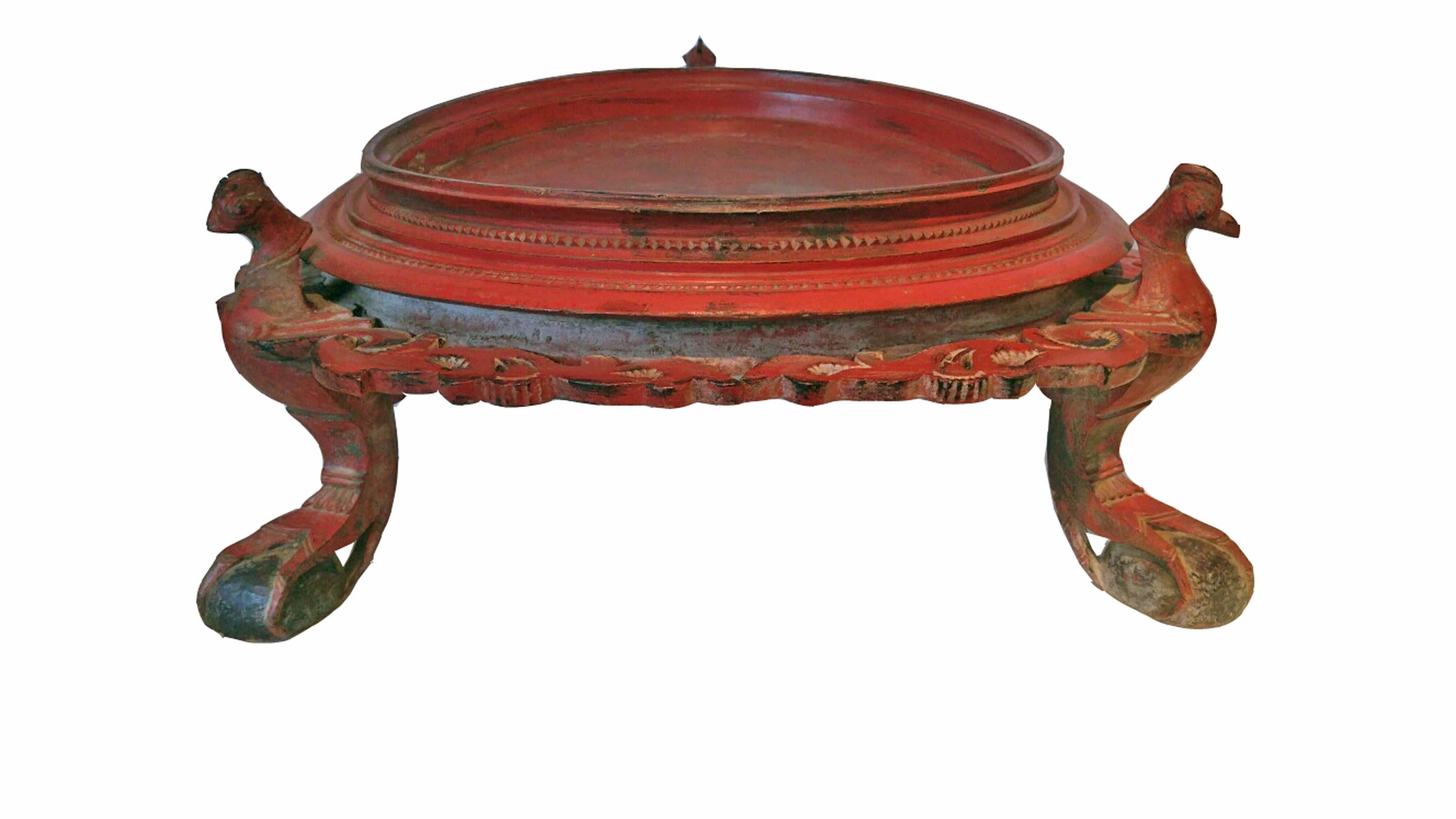Lacquered Pedestal Tray / Table Stand from Burma, Late 19th Century 4