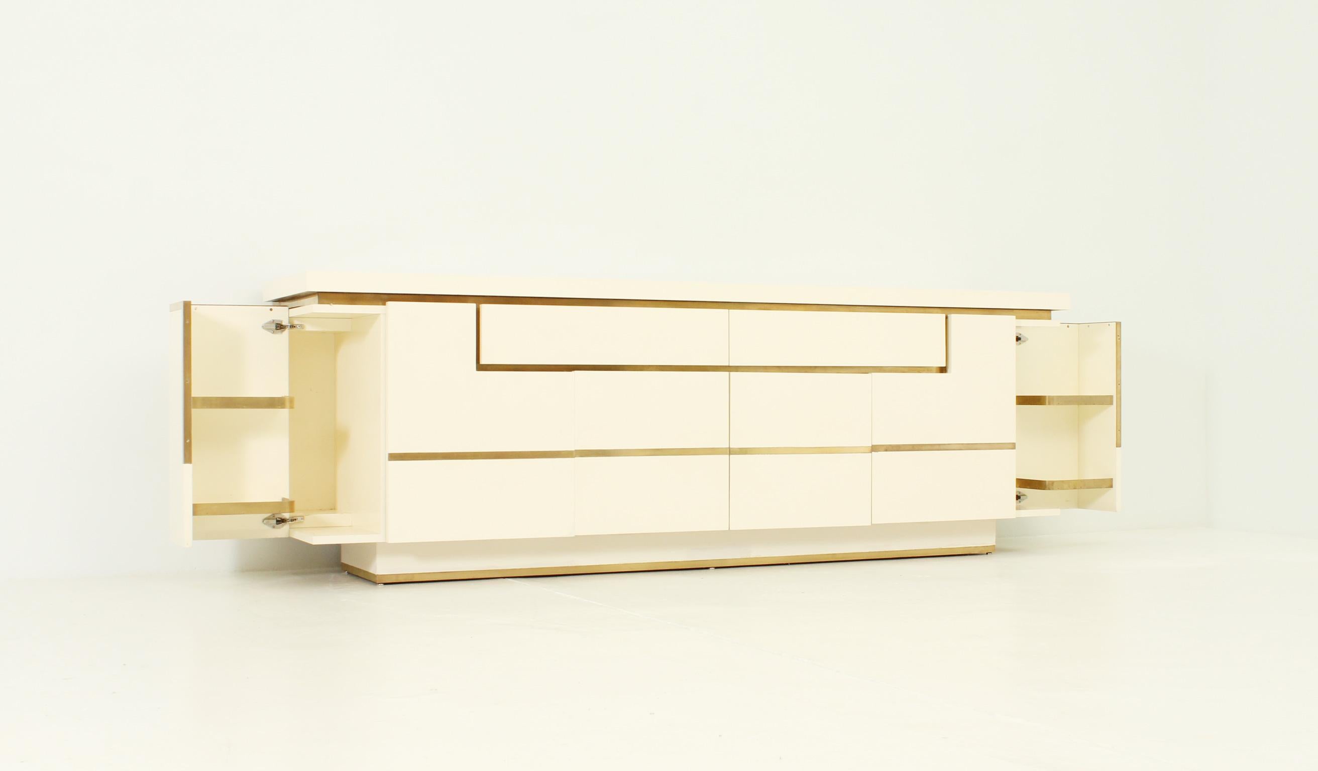 Lackiertes Sideboard von Jean-Claude Mahey im Zustand „Gut“ im Angebot in Barcelona, ES