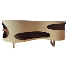 Lacquered sideboard - Space age   Italy 70s
