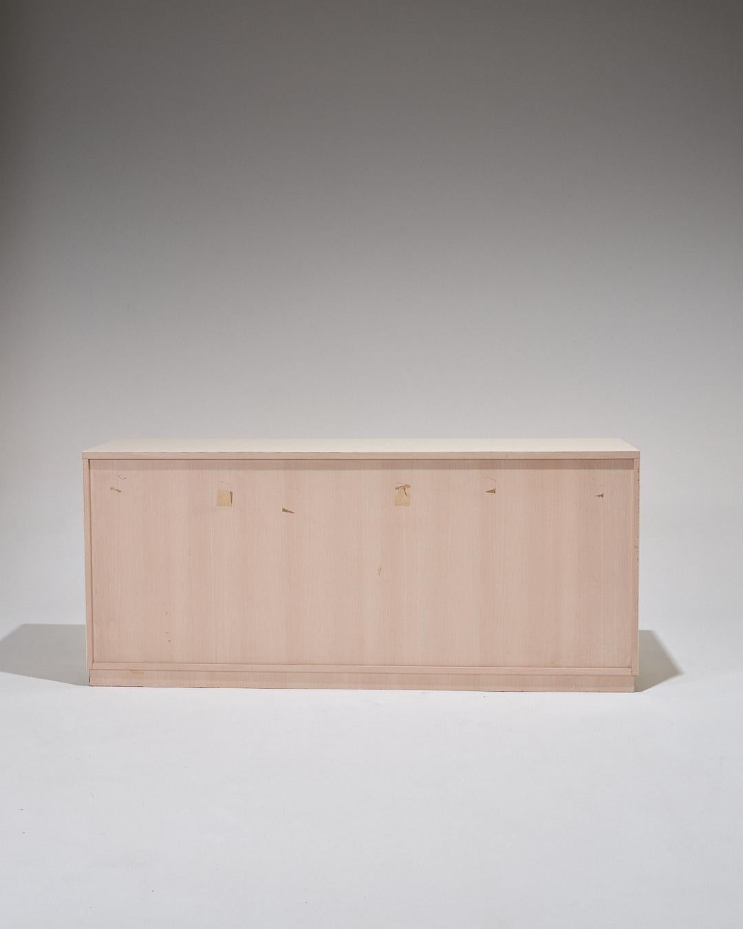Lacquered Wood and Brass Sideboard, 1970s For Sale 1