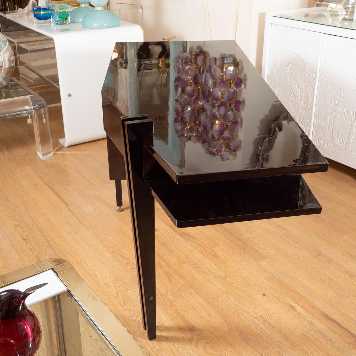 Italian Lacquered wood cantilevered table For Sale