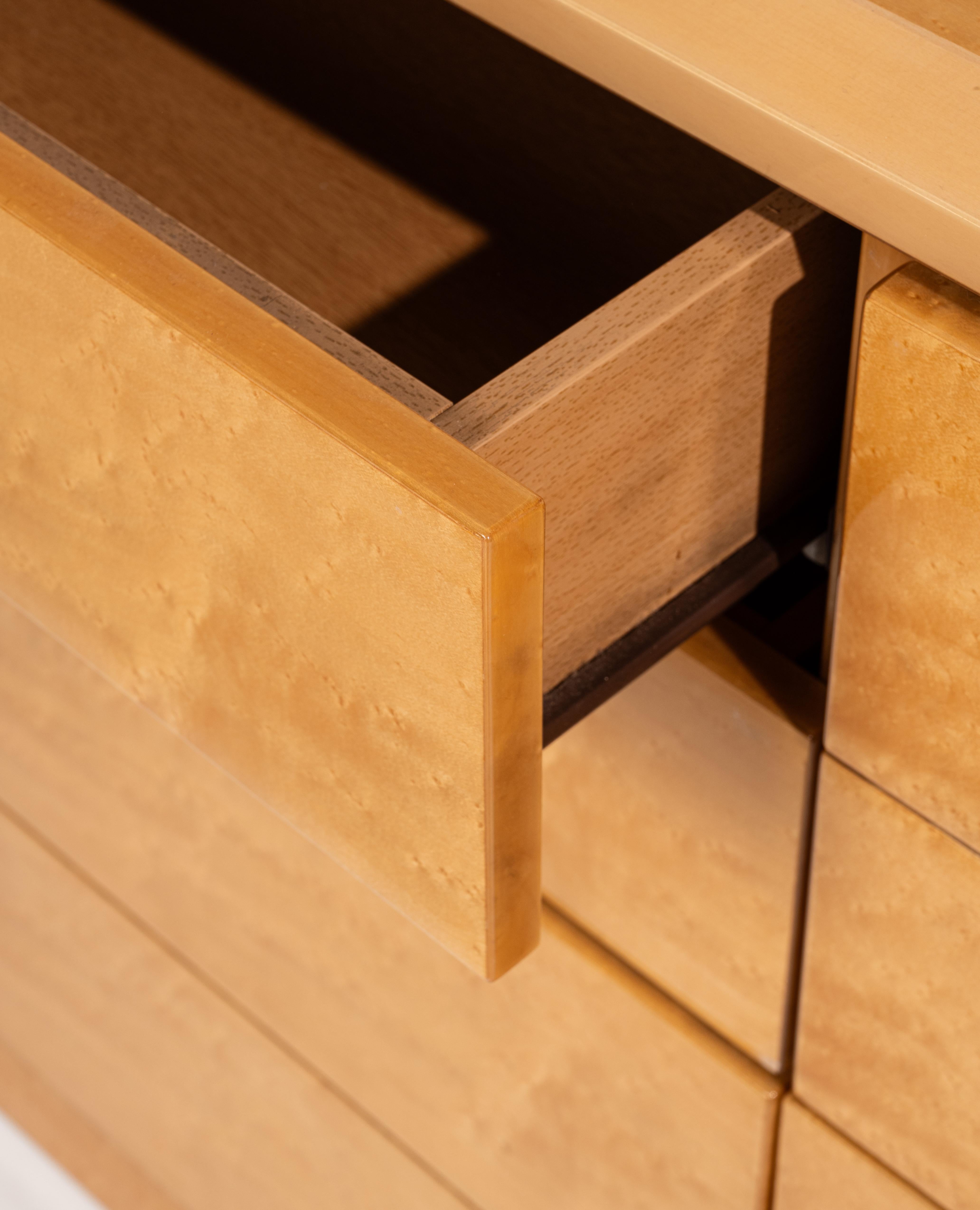 Lacquered wood chest of drawers, 1970s For Sale 8