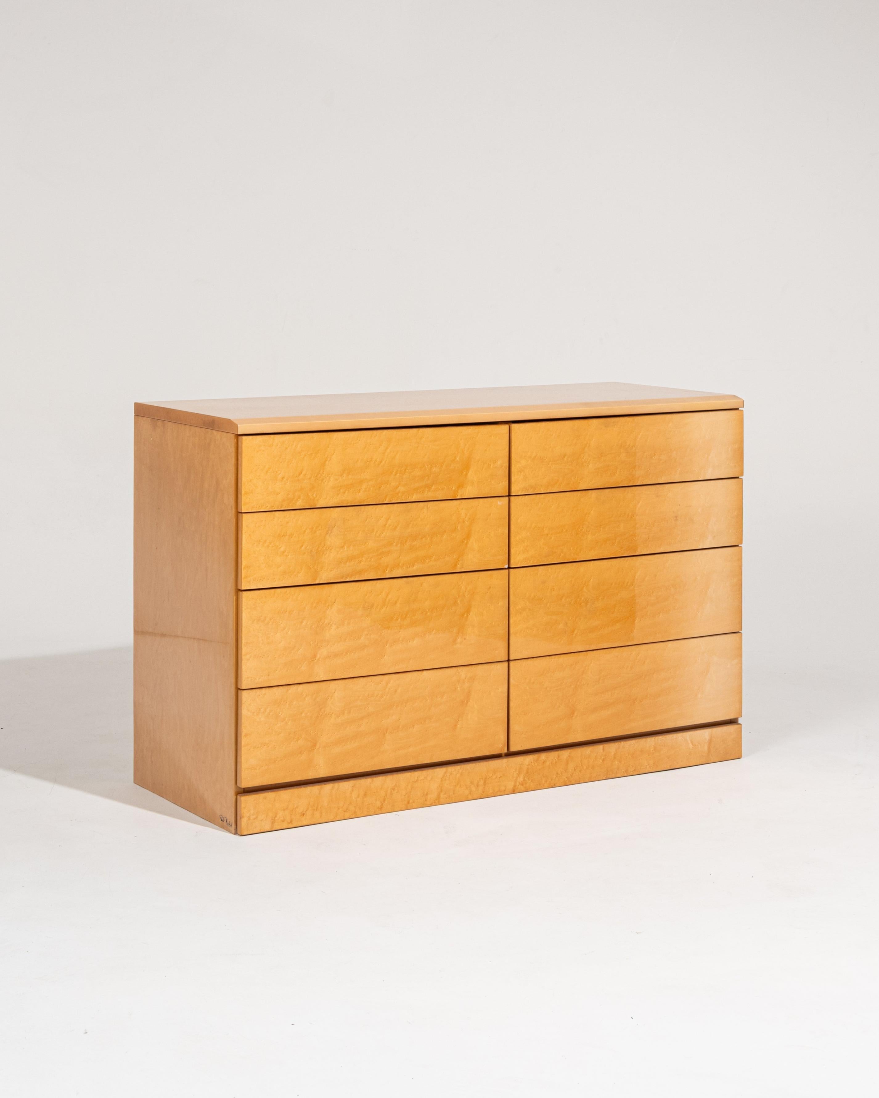 Lacquered wood chest of drawers, 1970s For Sale 3