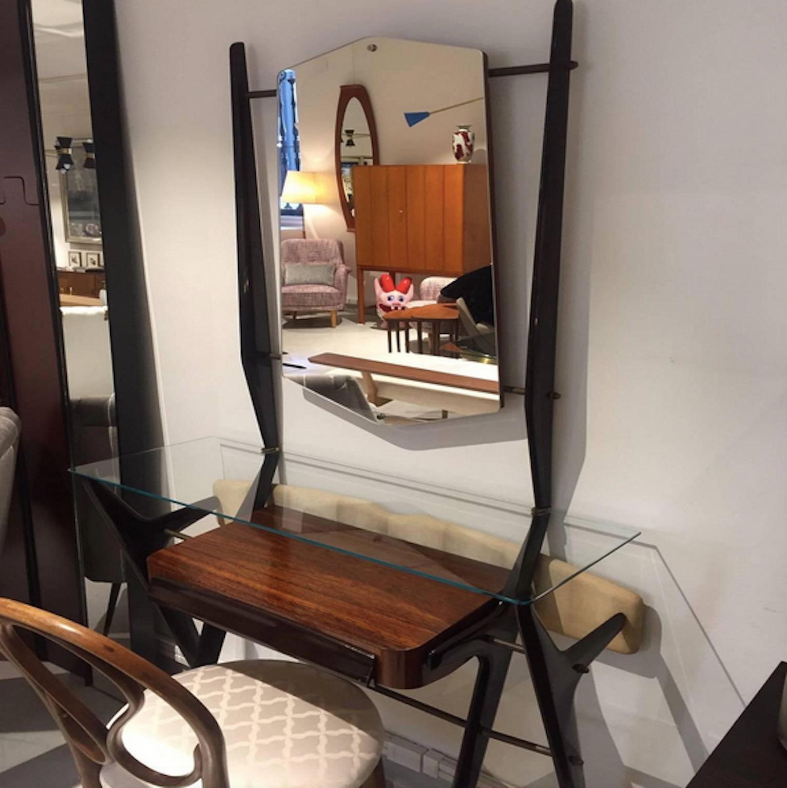 Lacquered Wood Vanity Table with Glass Table and Mirror 5