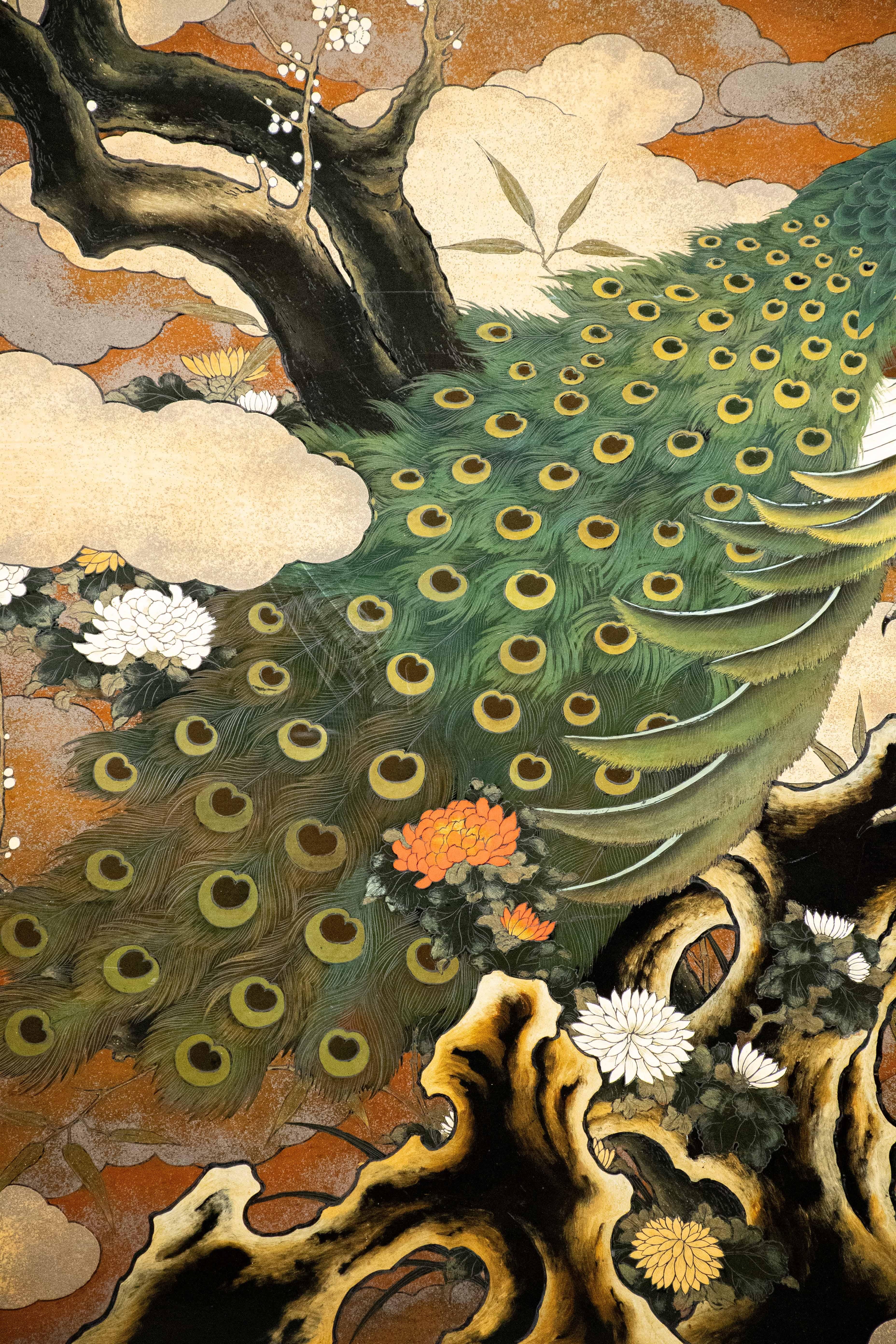 Japanese Lacquered Wooden Screen Decorated With A Peacock And A Refined Landscape For Sale