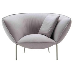 Fauteuil You laqué de Luca Nichetto