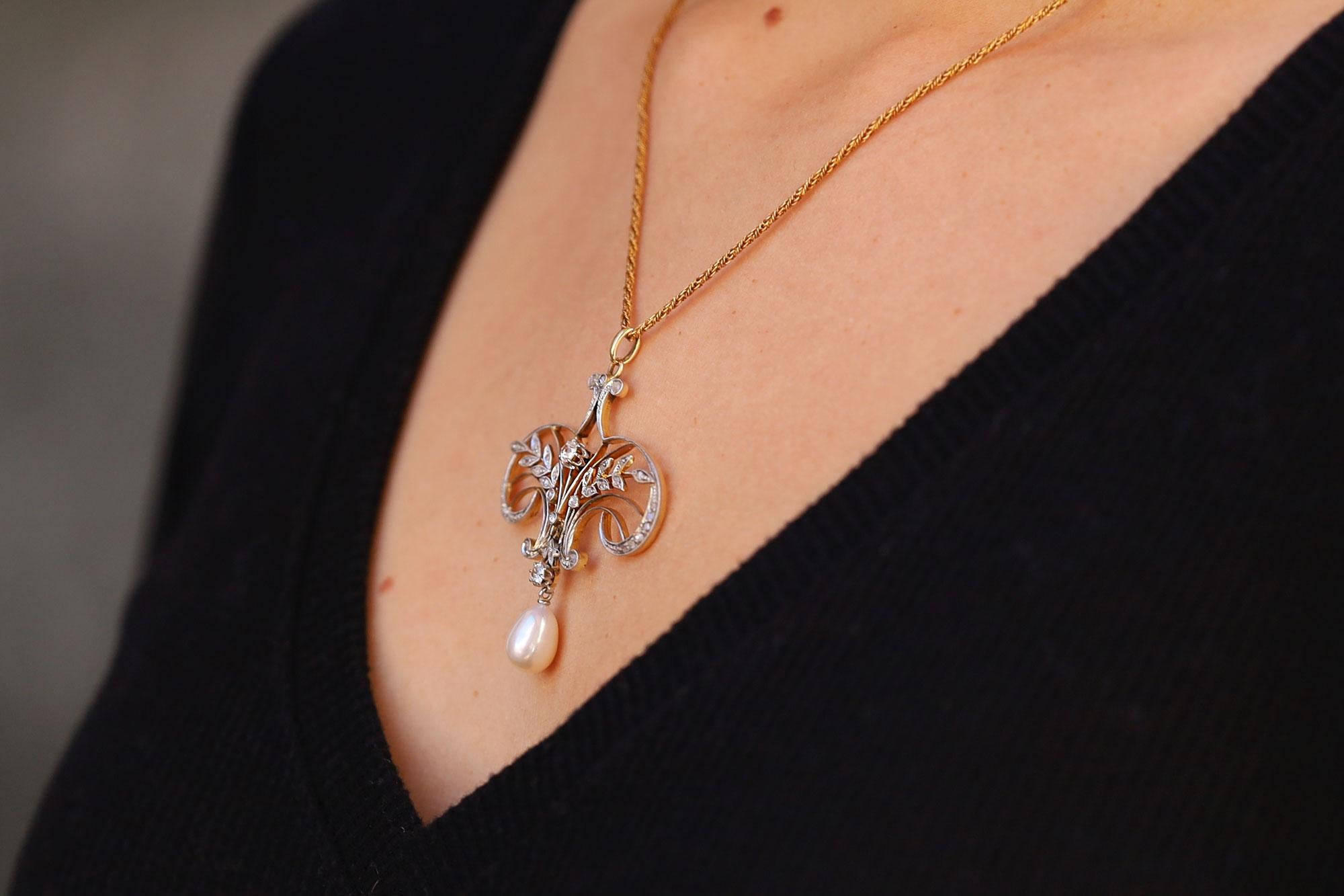 Lacy Edwardianische Lavalier-Halskette mit Diamanten und Perlen im Zustand „Gut“ im Angebot in Santa Barbara, CA